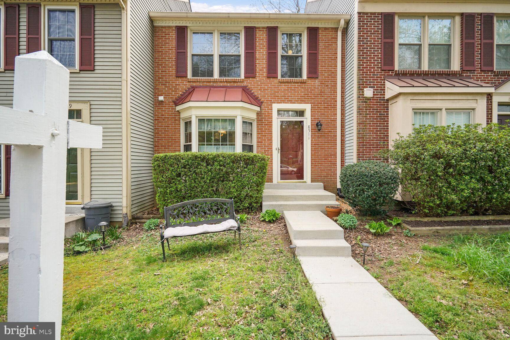 Springfield, VA 22153,8511 CHAPMAN OAK CT