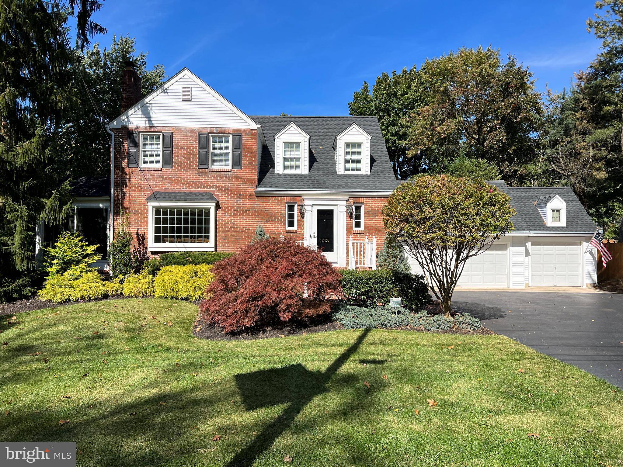 Moorestown, NJ 08057,333 E OAK AVE