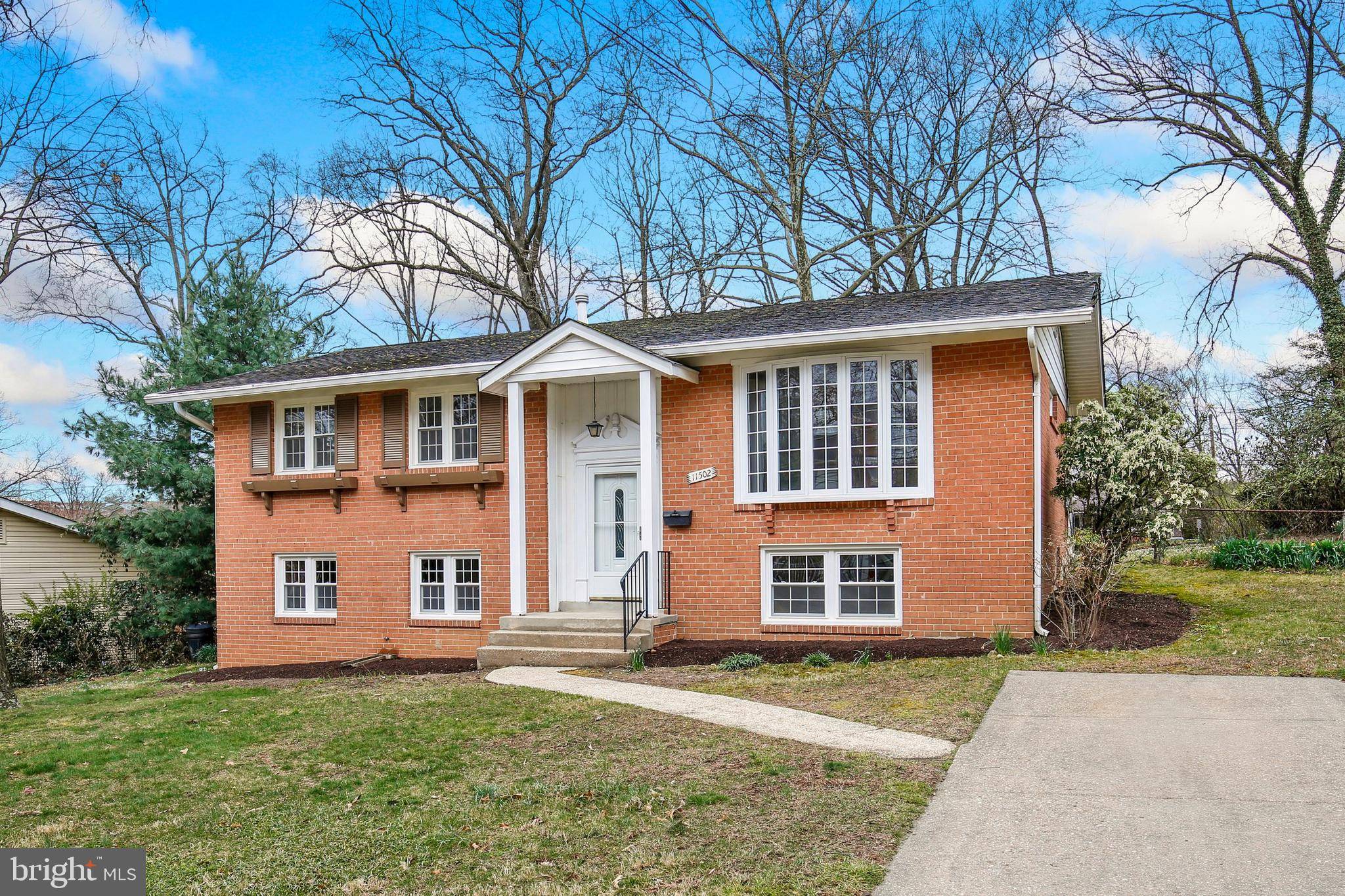 Beltsville, MD 20705,11502 ALLVIEW DR