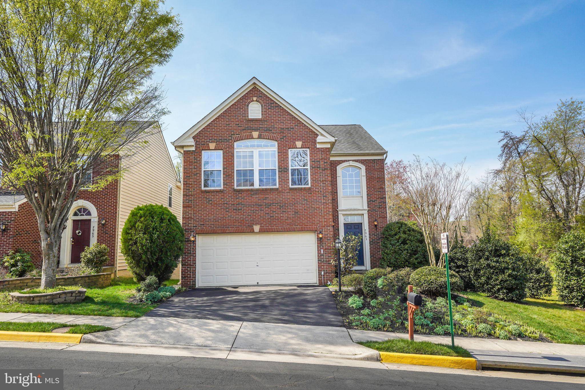 Lorton, VA 22079,7963 ALMEDA CT