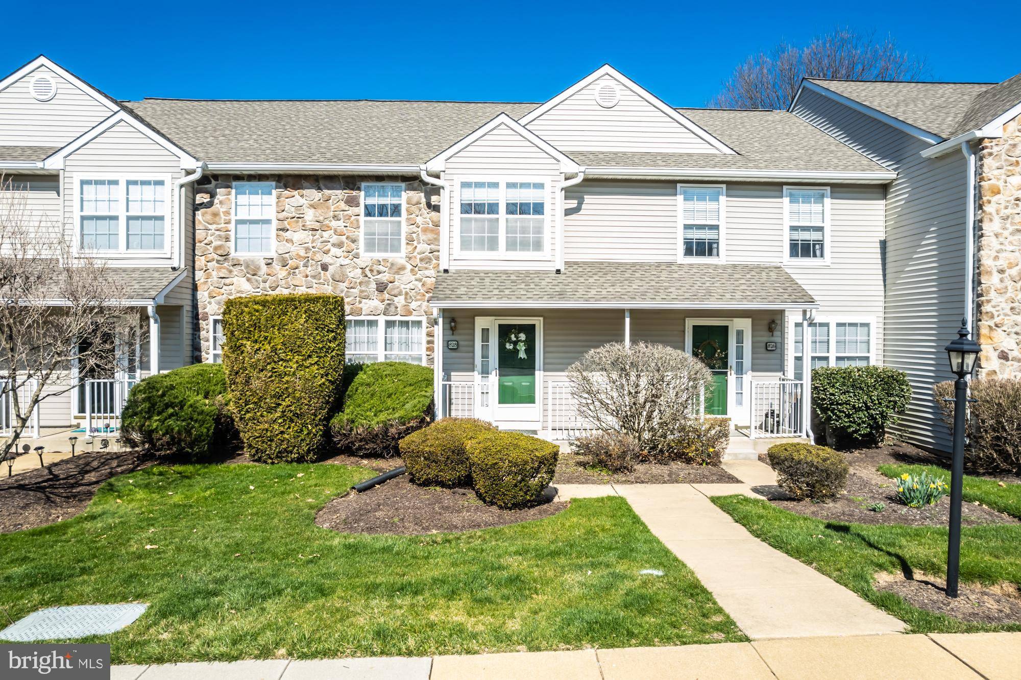 West Chester, PA 19382,828 AMBER LN