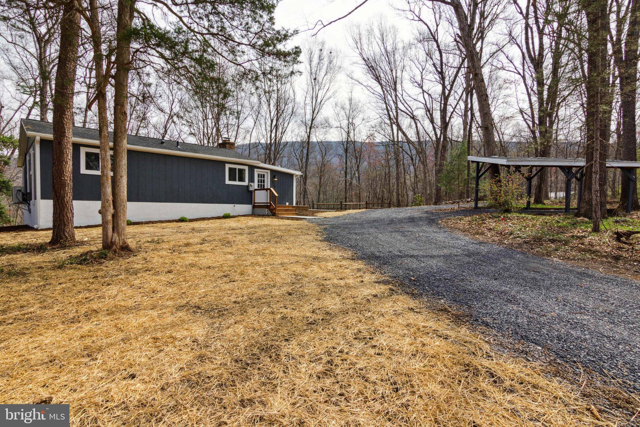 New Market, VA 22844,520 DARK HOLLOW LN