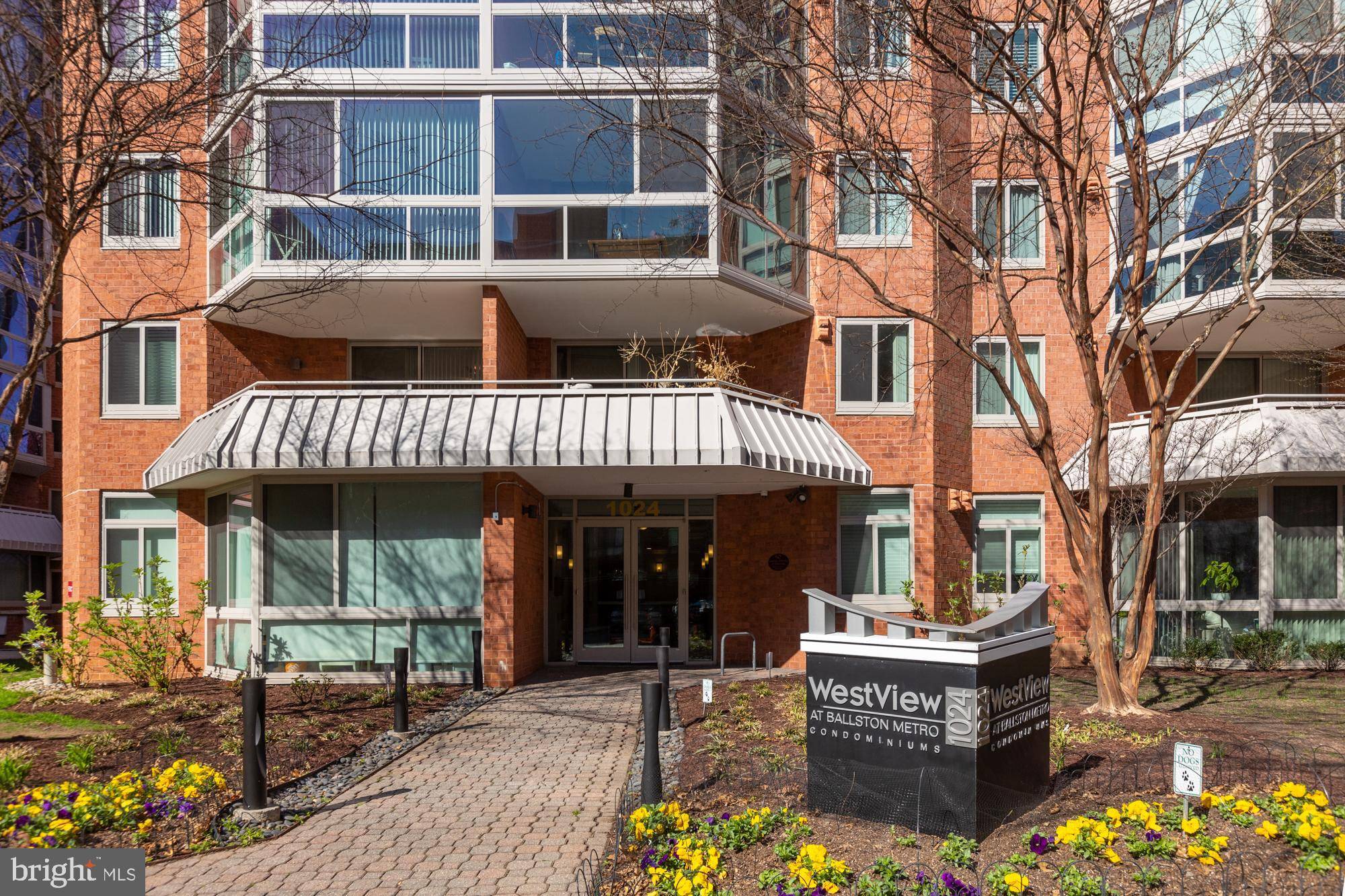 Arlington, VA 22201,1024 N UTAH ST #121