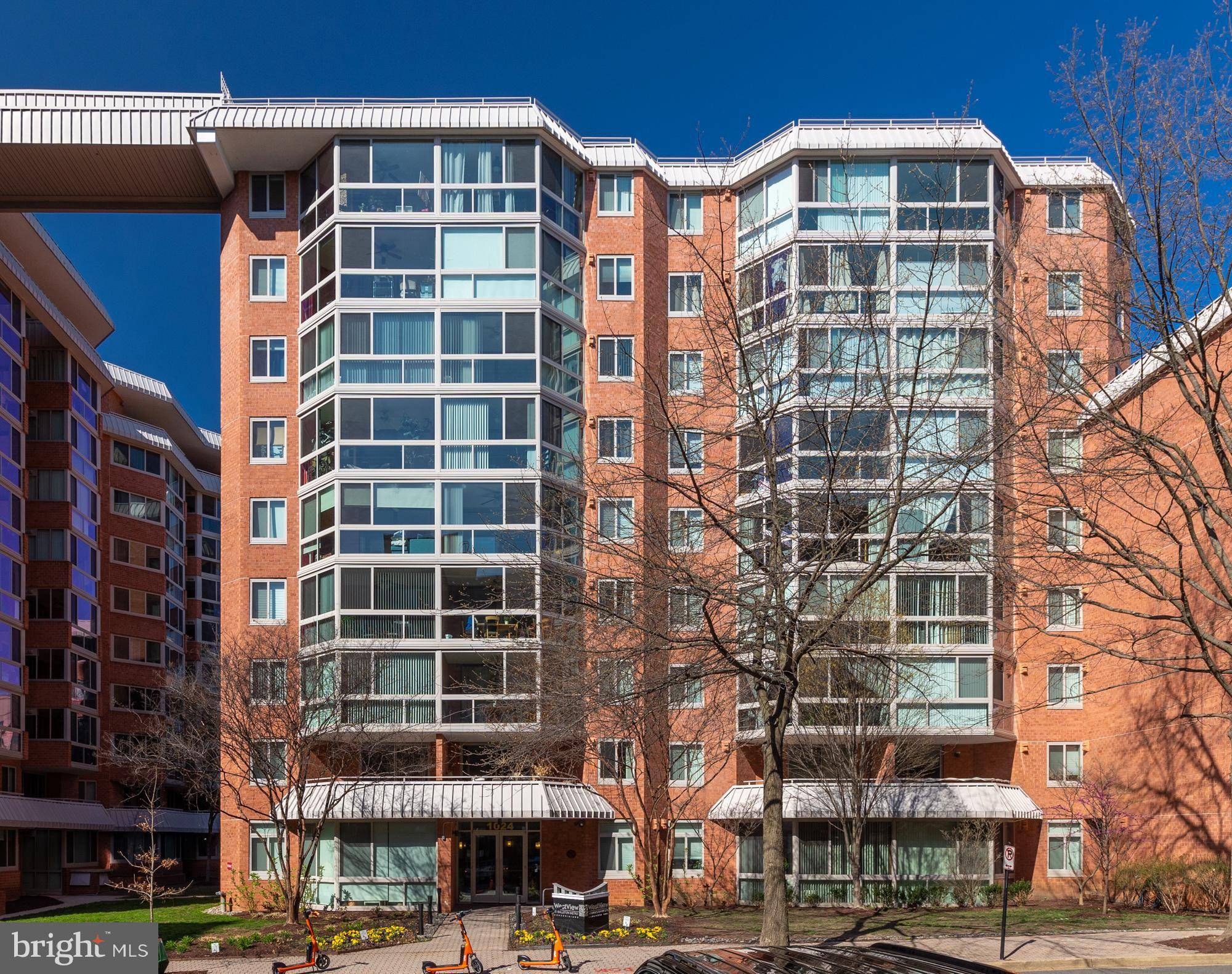 Arlington, VA 22201,1024 N UTAH ST #121