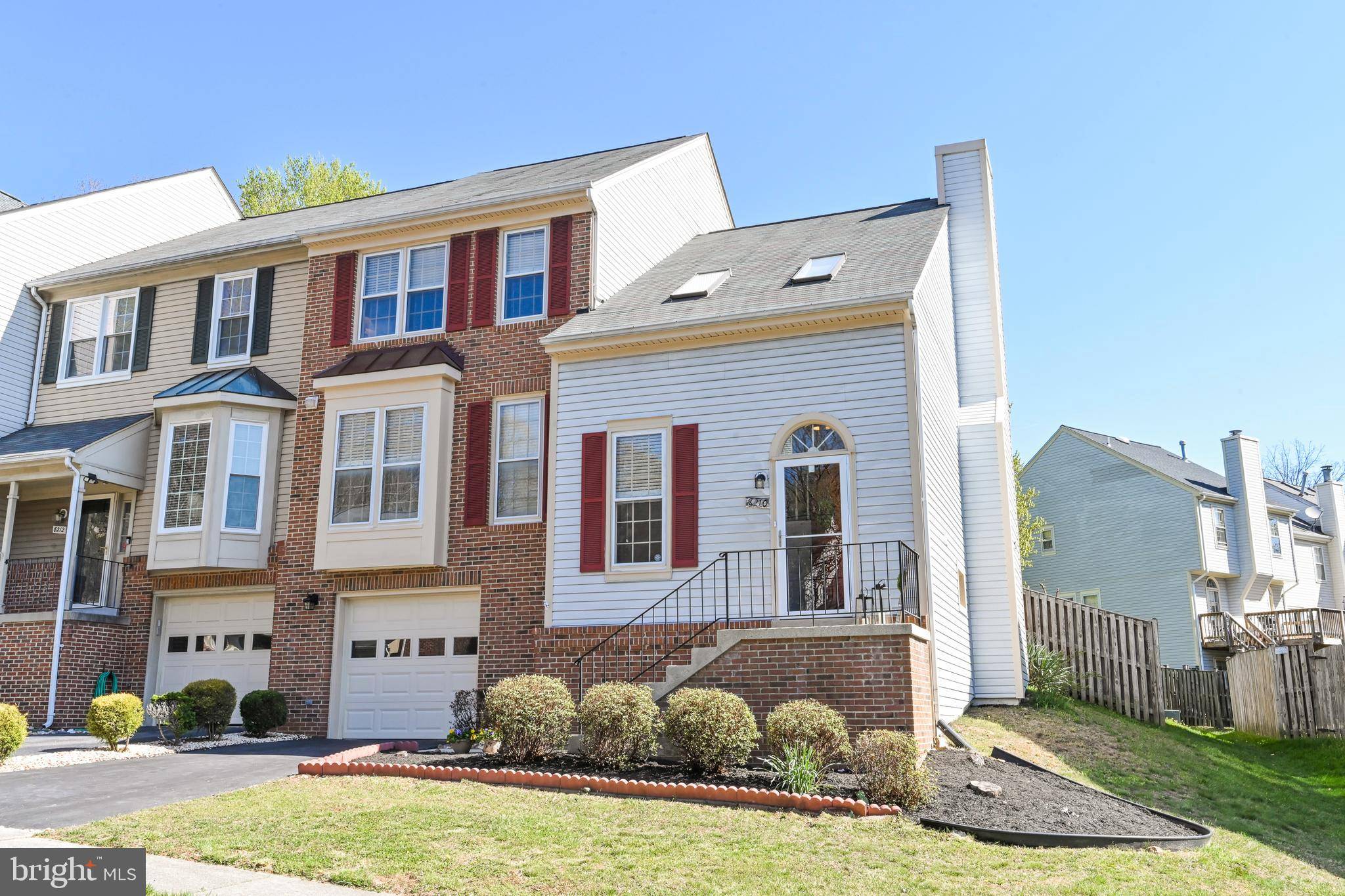 Springfield, VA 22153,8210 SOUTHWATER CT