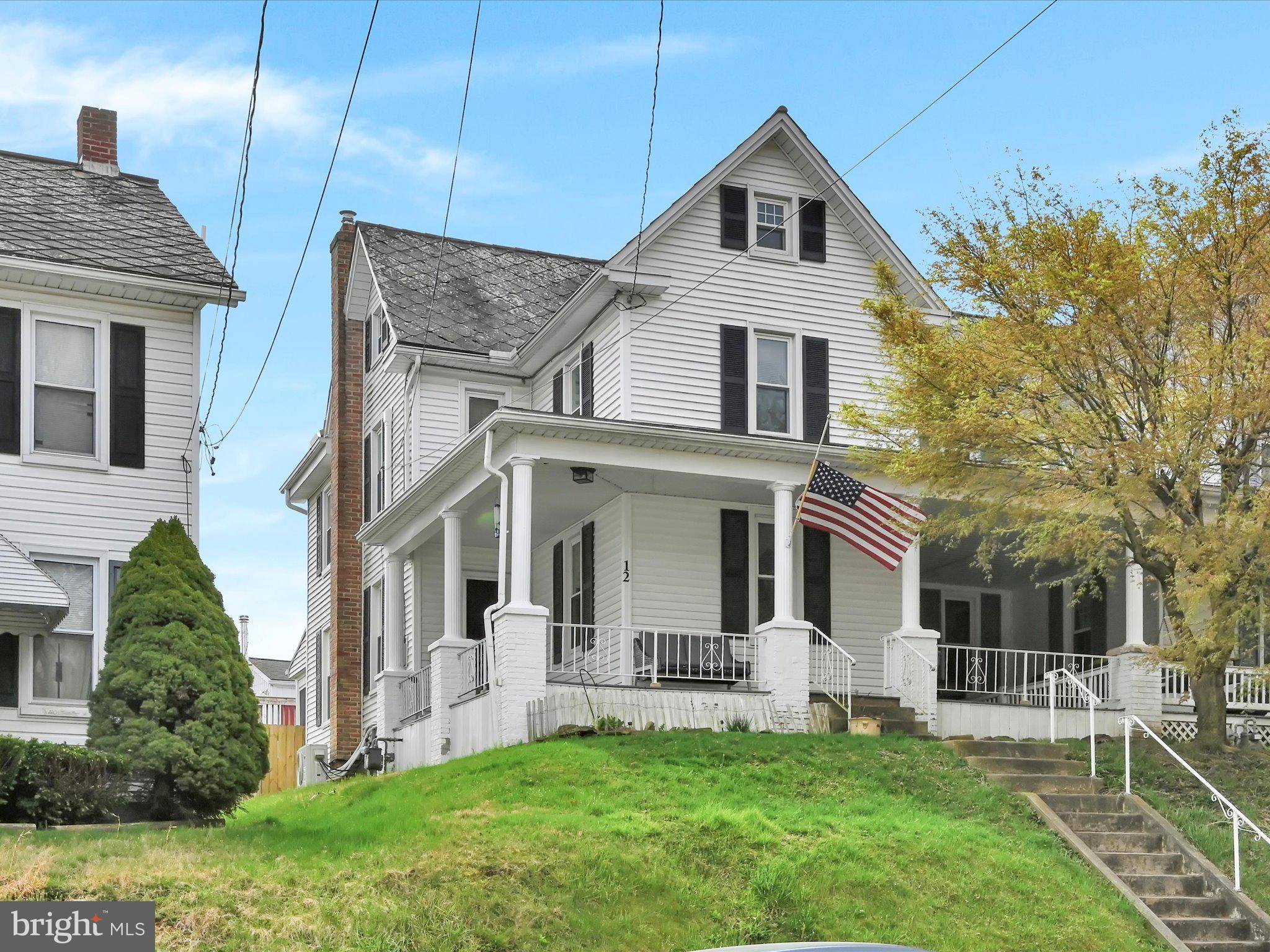 Wrightsville, PA 17368,12 E MAPLE ST