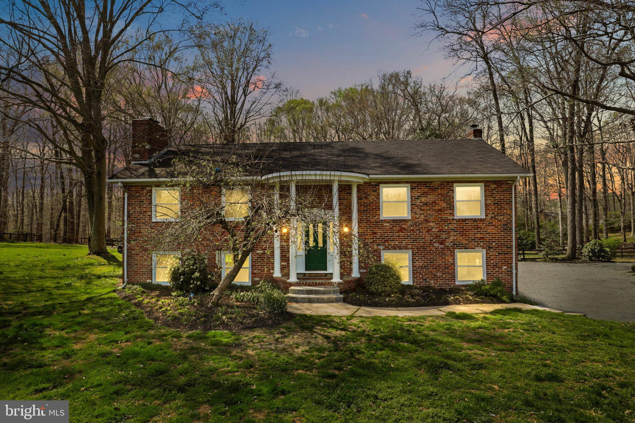 Clifton, VA 20124,13205 JOHNNY MOORE LN