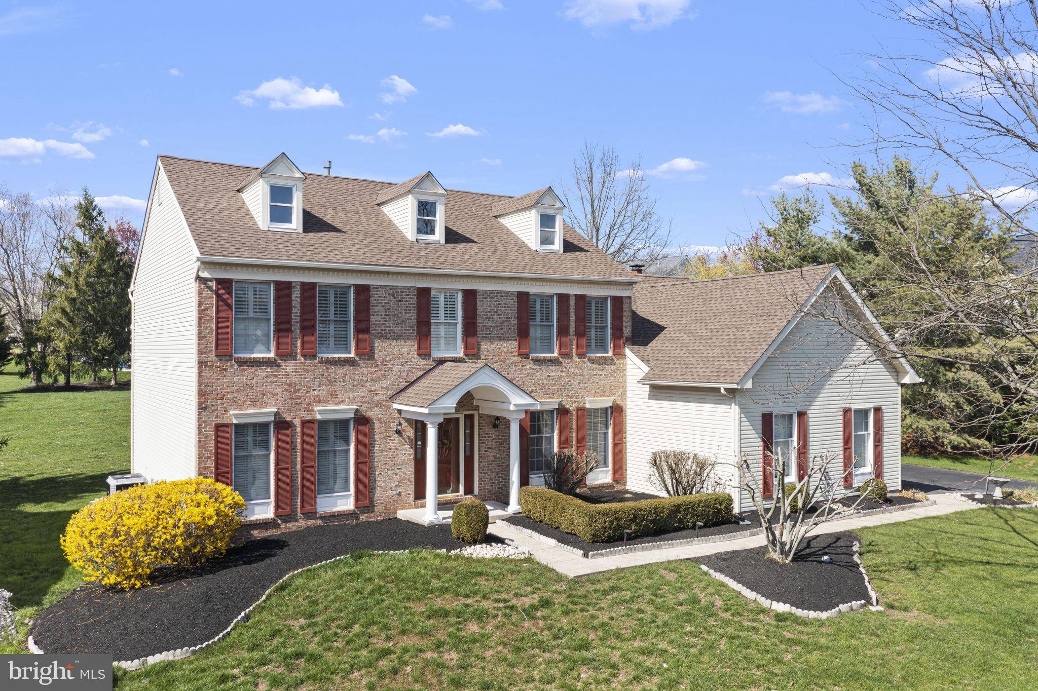 Blue Bell, PA 19422,204 COLONIAL CT