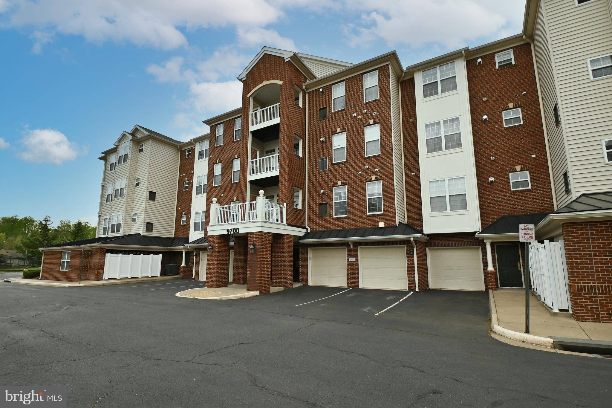 Manassas Park, VA 20111,9700 ELZEY PL #UNIT 304