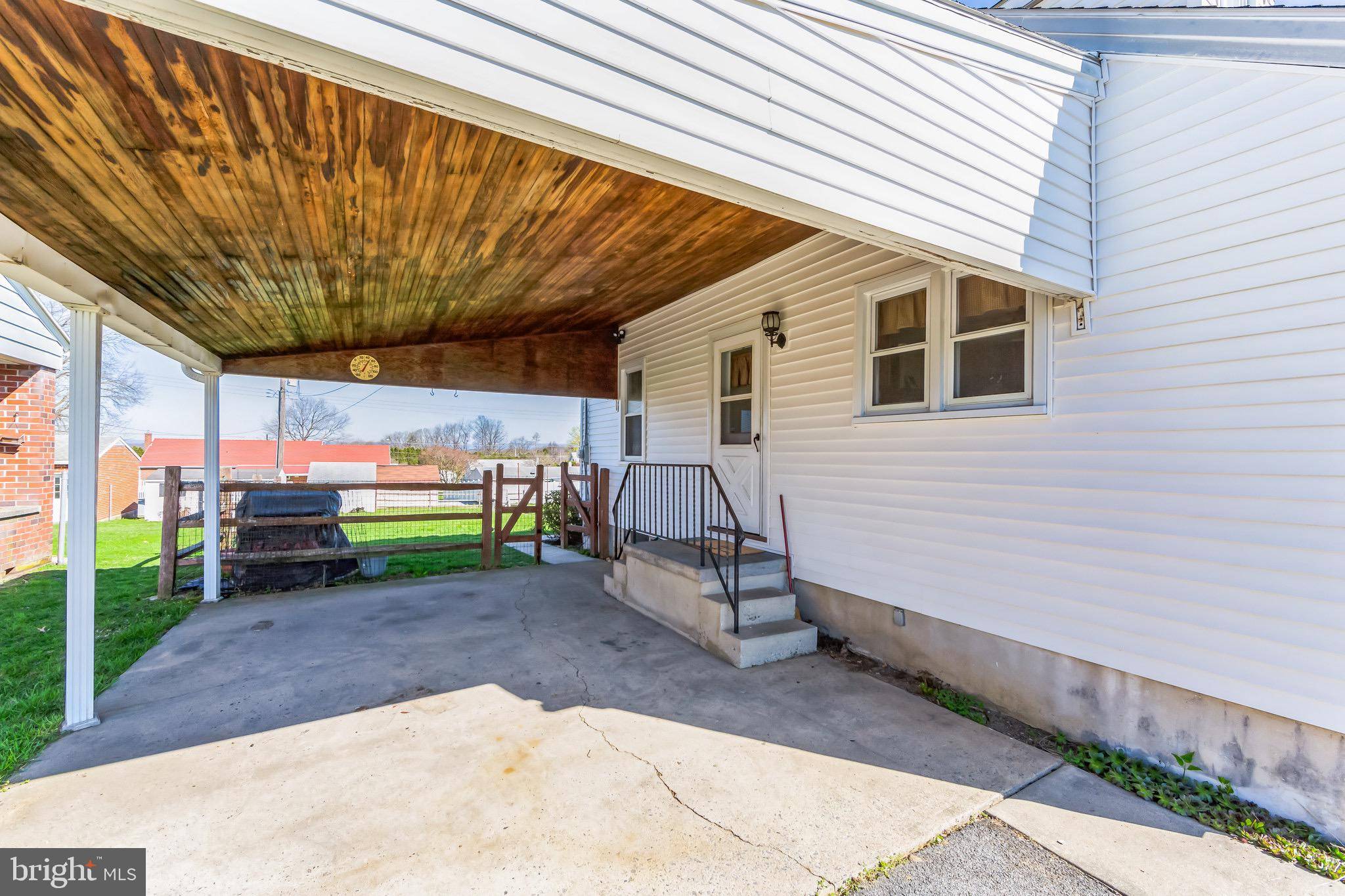 Blandon, PA 19510,108 BLANDON AVE