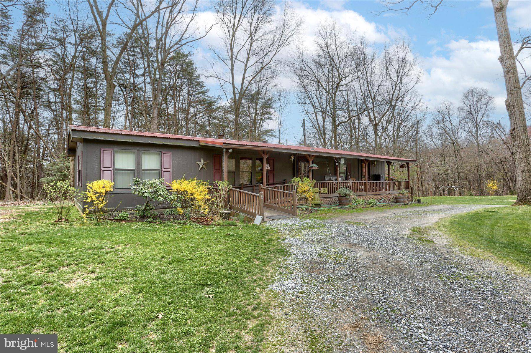 Duncannon, PA 17020,9 MUNDORFF LN