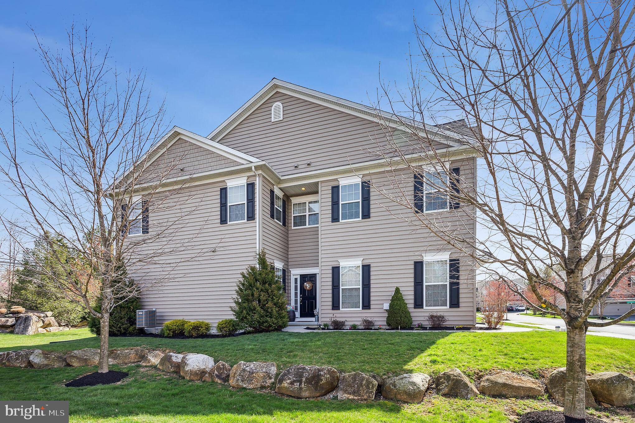 Honey Brook, PA 19344,116 NEW VILLAGE GREENE DR