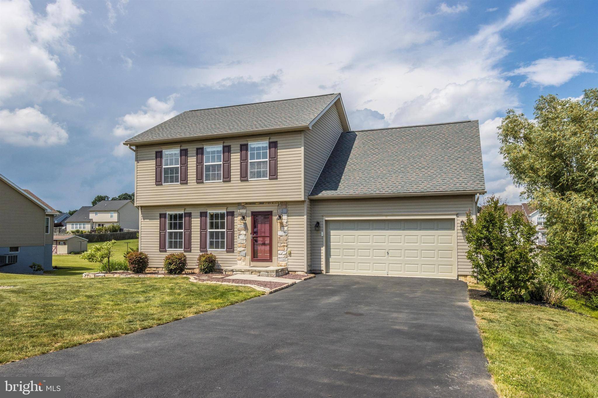 Chambersburg, PA 17202,1803 WOOD DUCK DR E