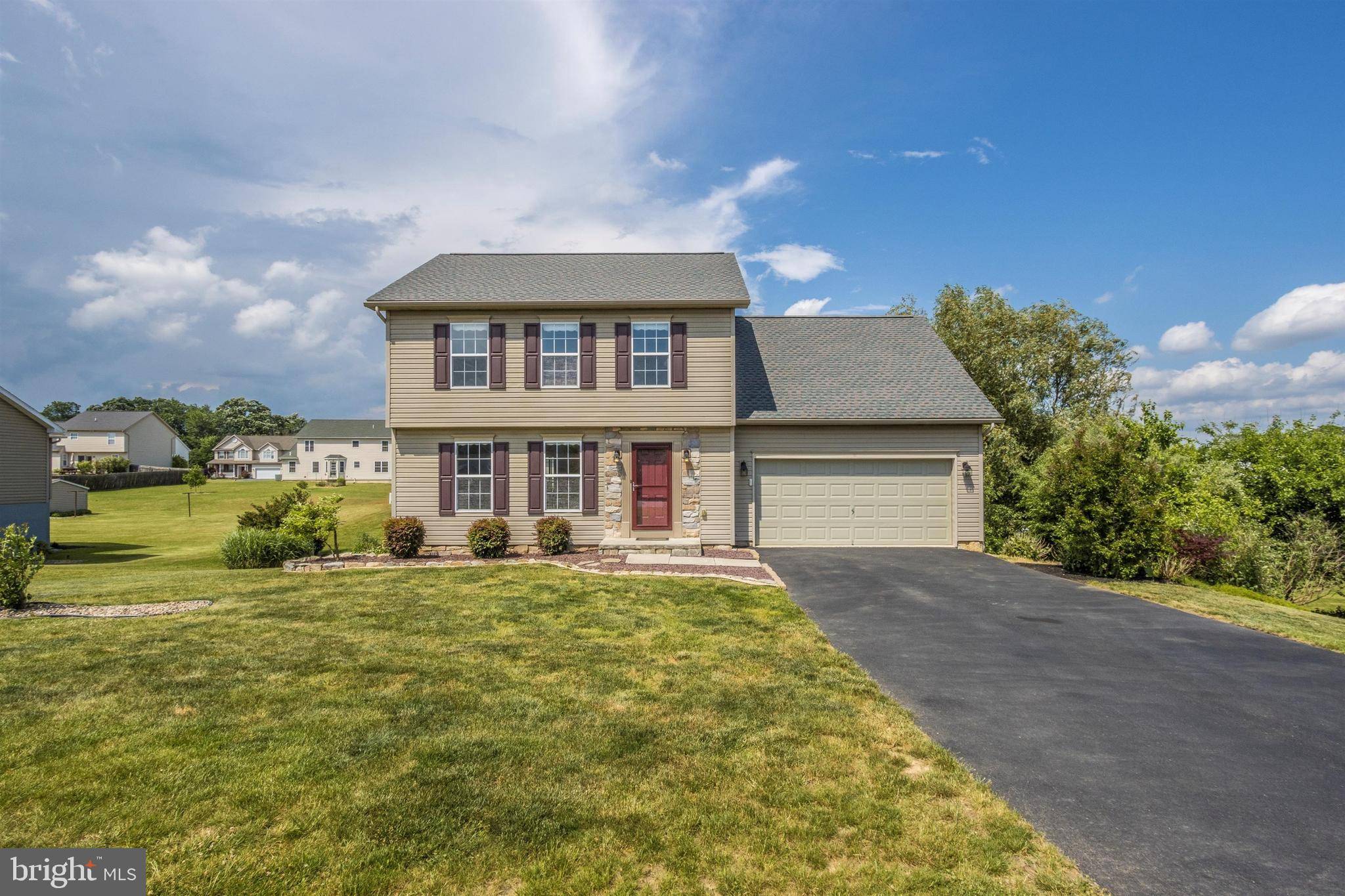 Chambersburg, PA 17202,1803 WOOD DUCK DR E