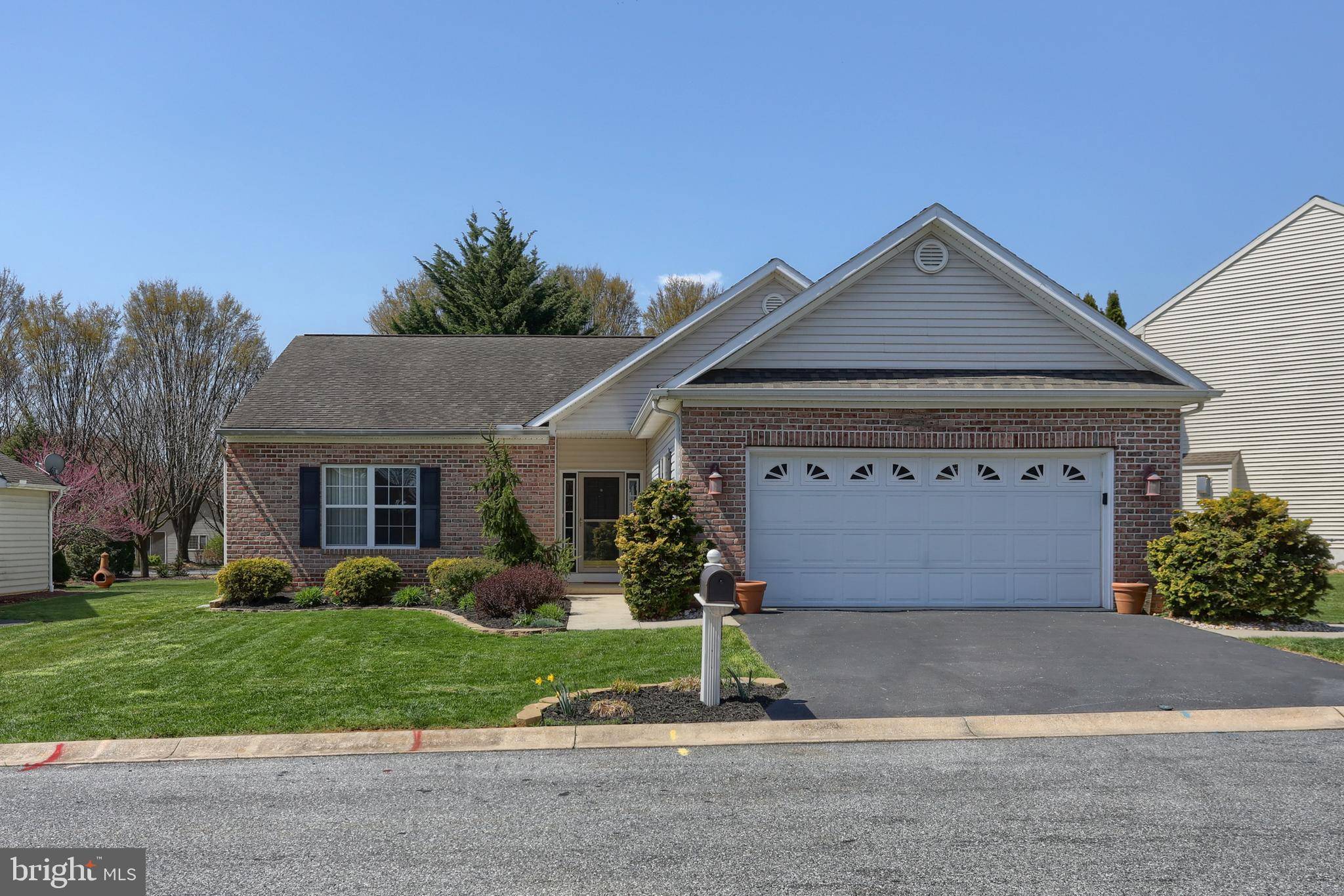 Lebanon, PA 17042,515 WATERSIDE CIR