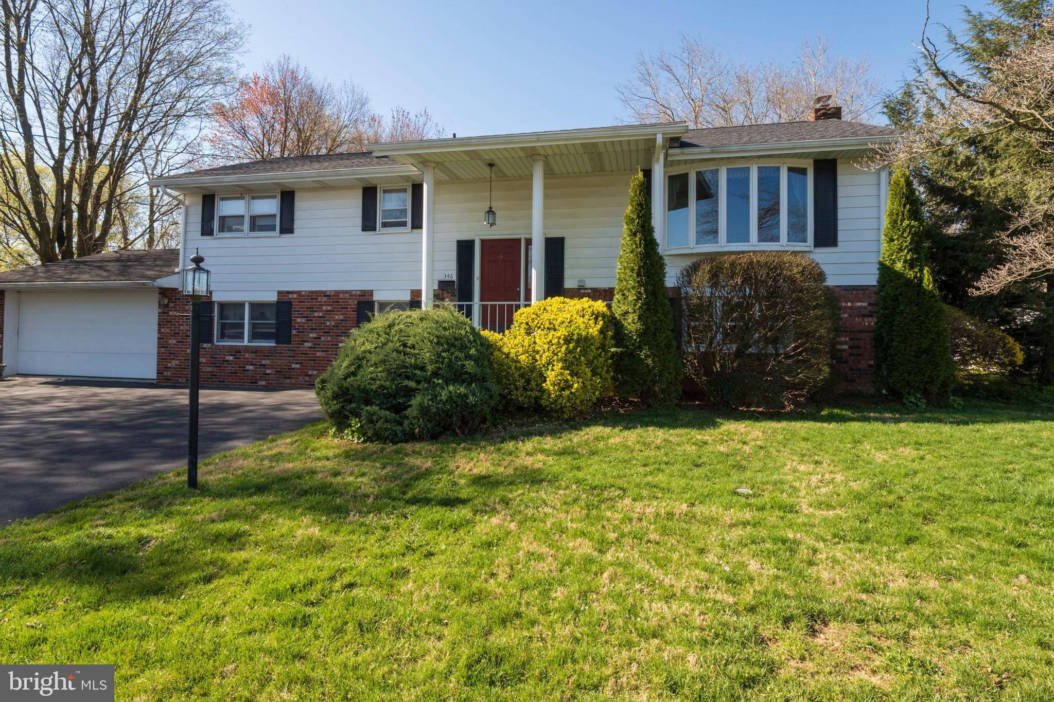 Robesonia, PA 19551,346 FRY AVE