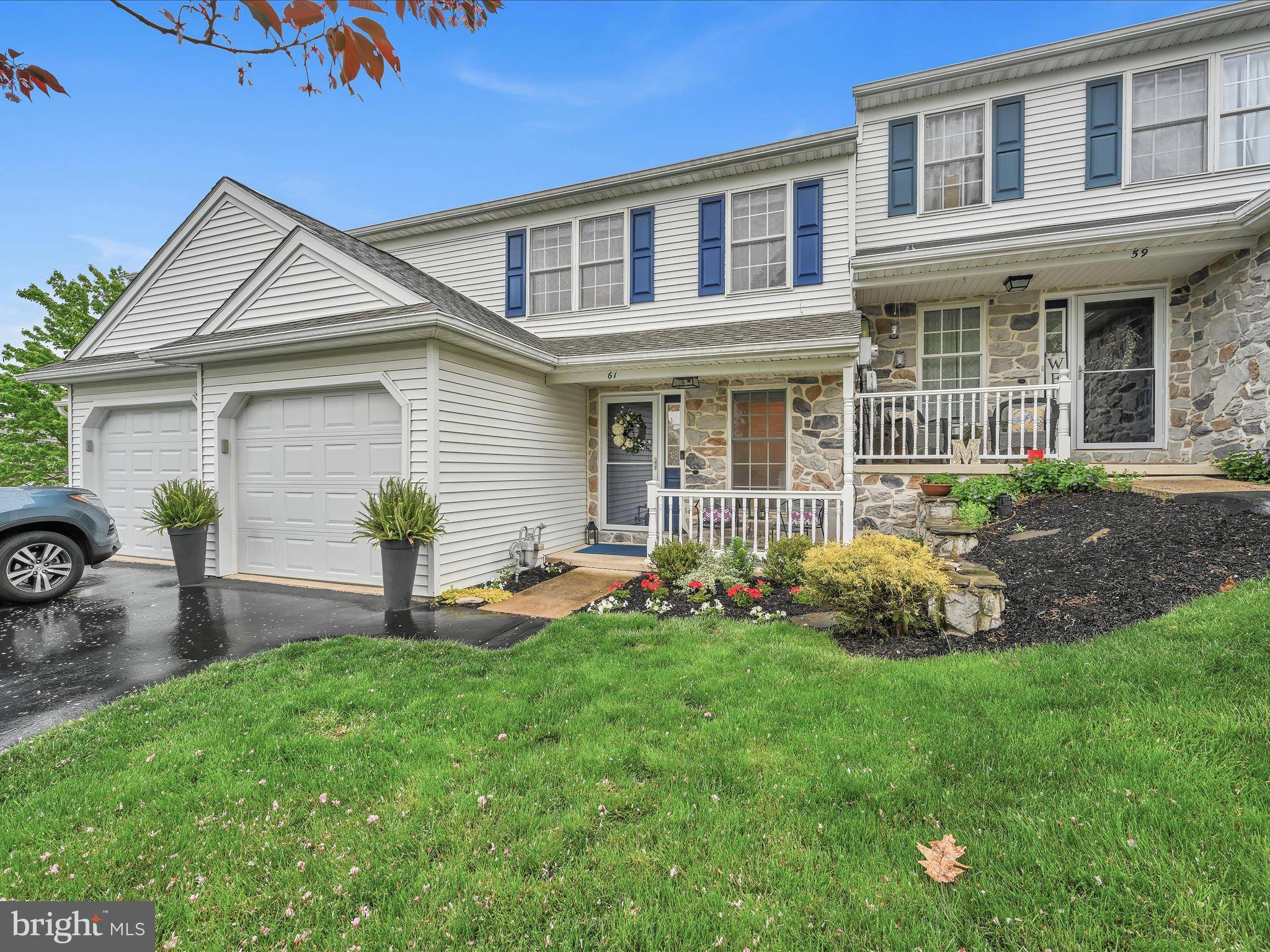 Lititz, PA 17543,61 HERON RD