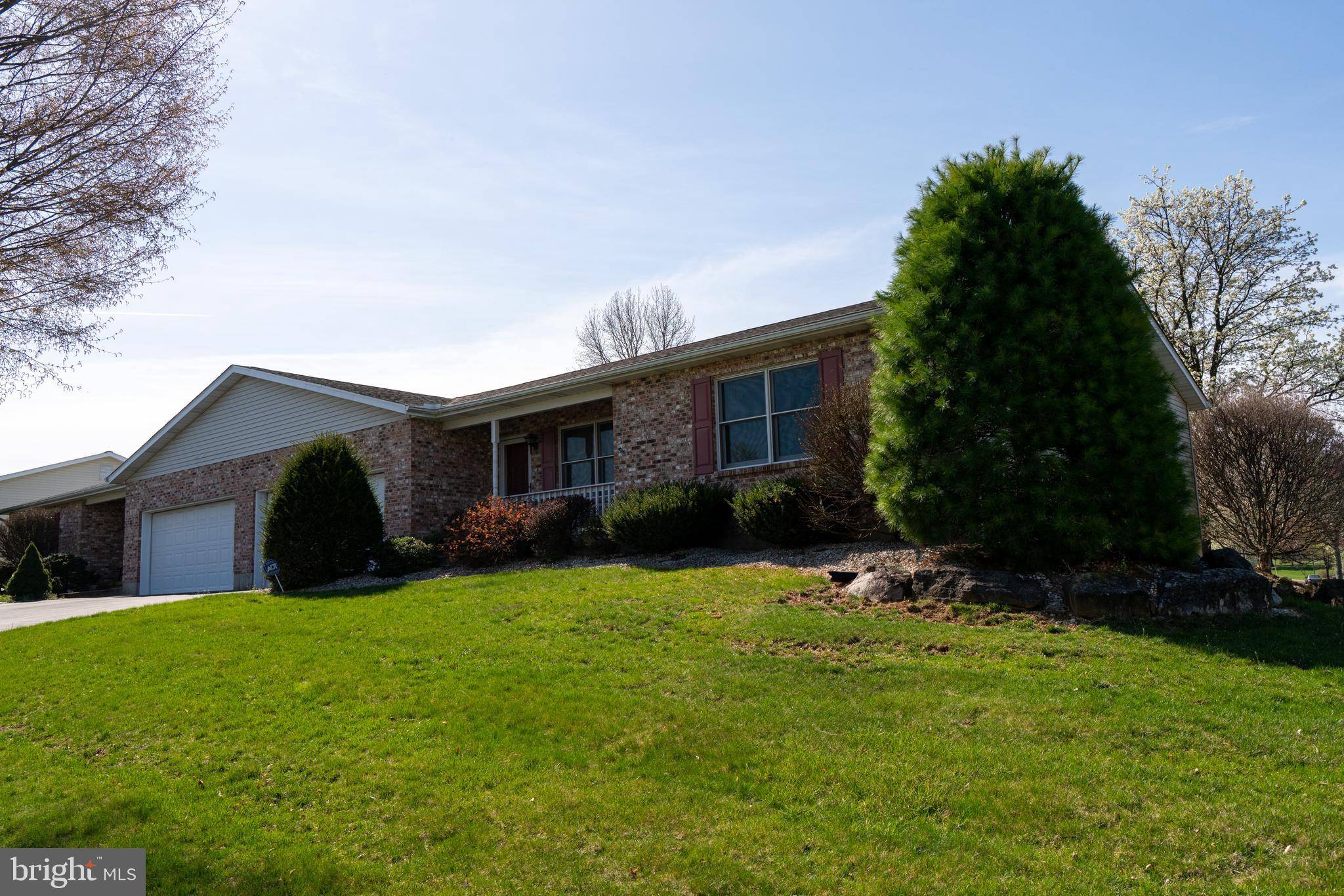 Emmaus, PA 18049,4031 MINK RD