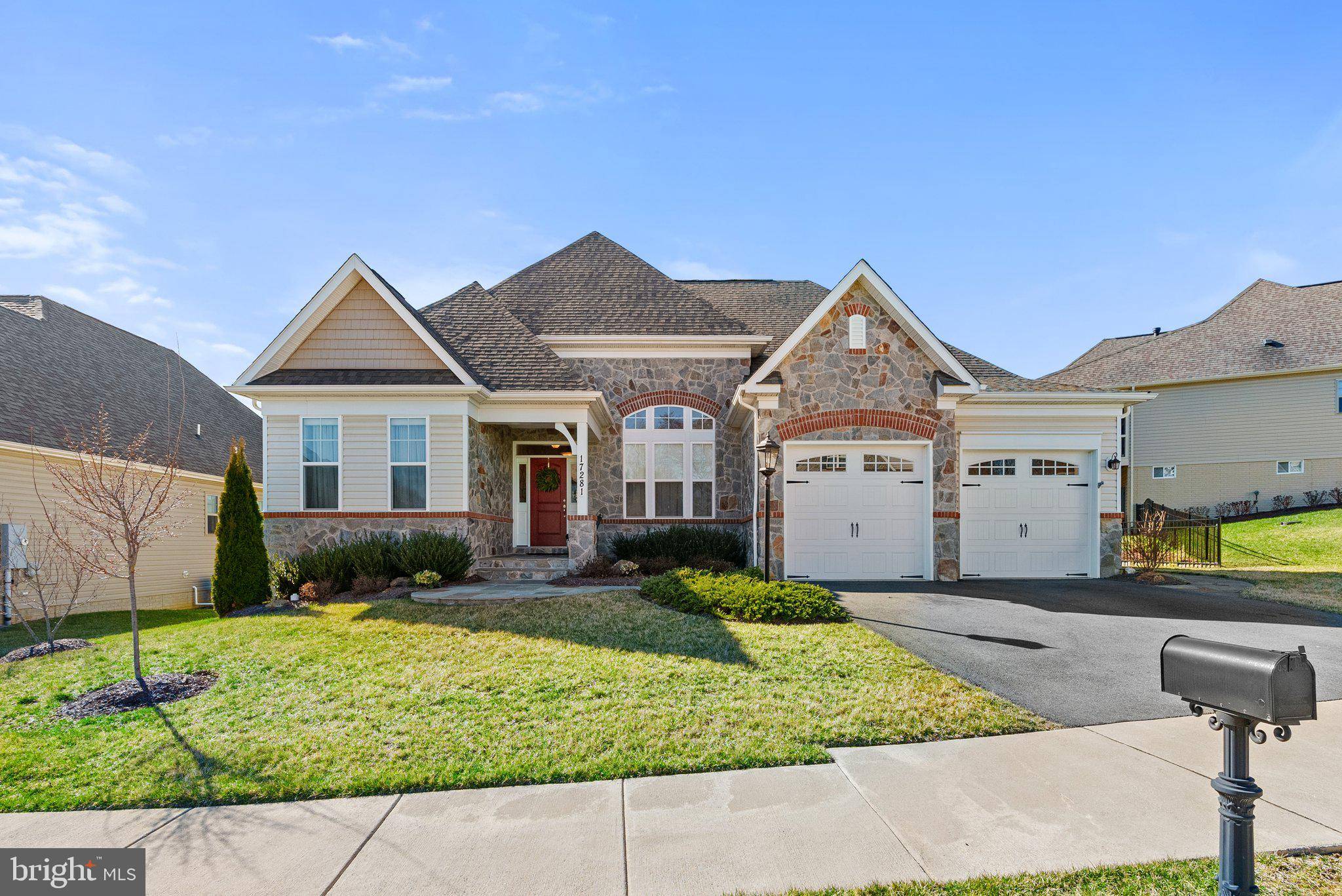 Round Hill, VA 20141,17281 CREEKSIDE GREEN PL