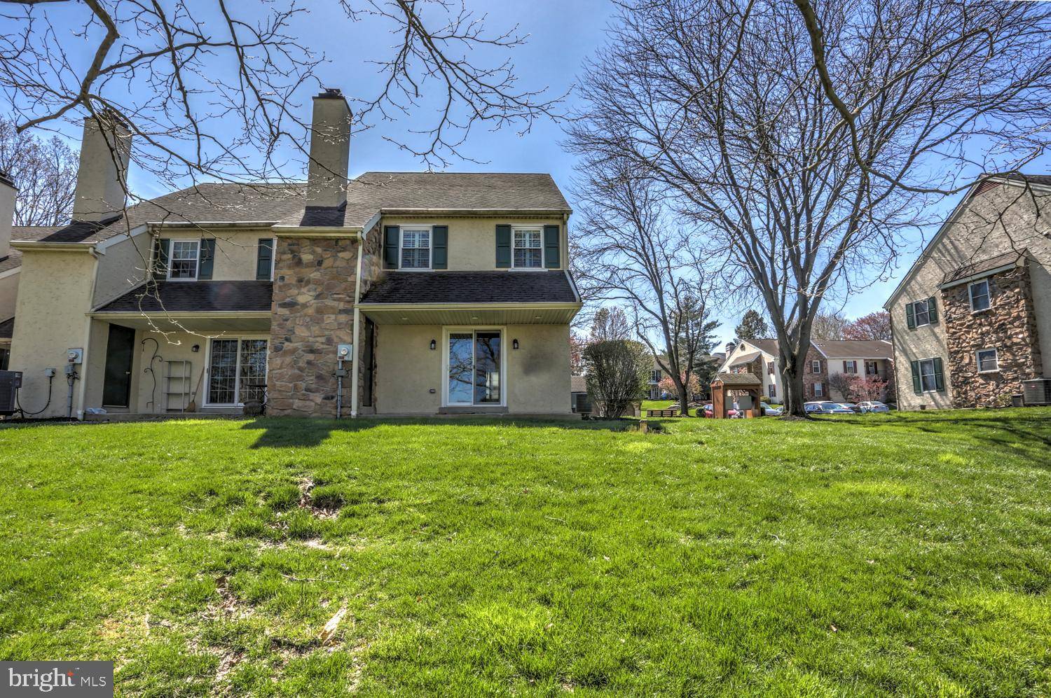 Millersville, PA 17551,118 OAK KNOLL CIR