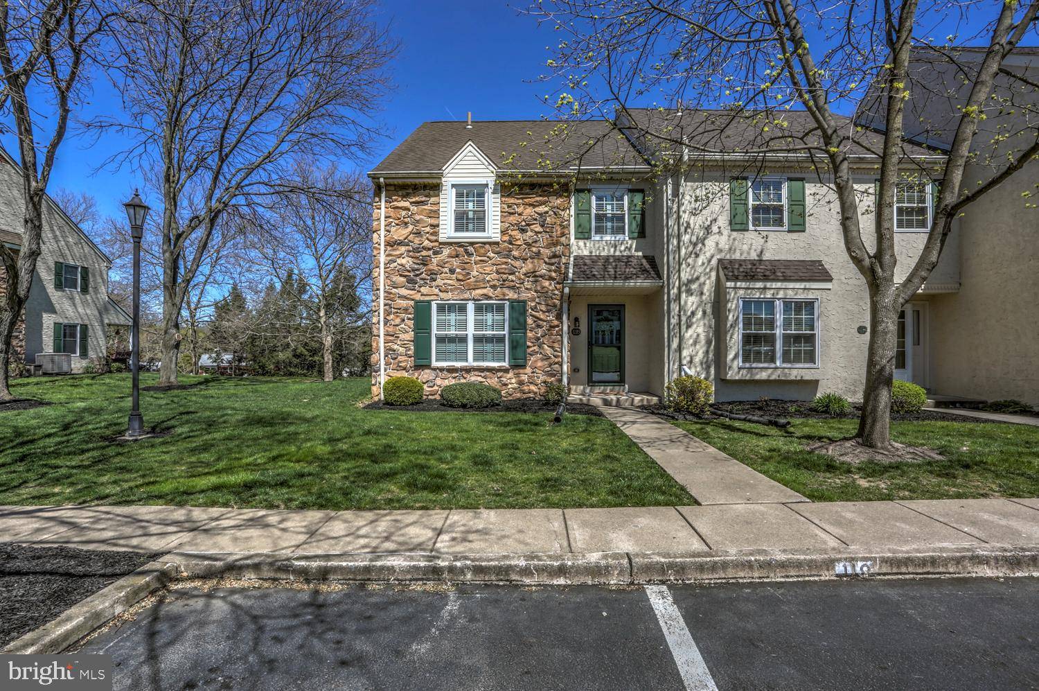 Millersville, PA 17551,118 OAK KNOLL CIR