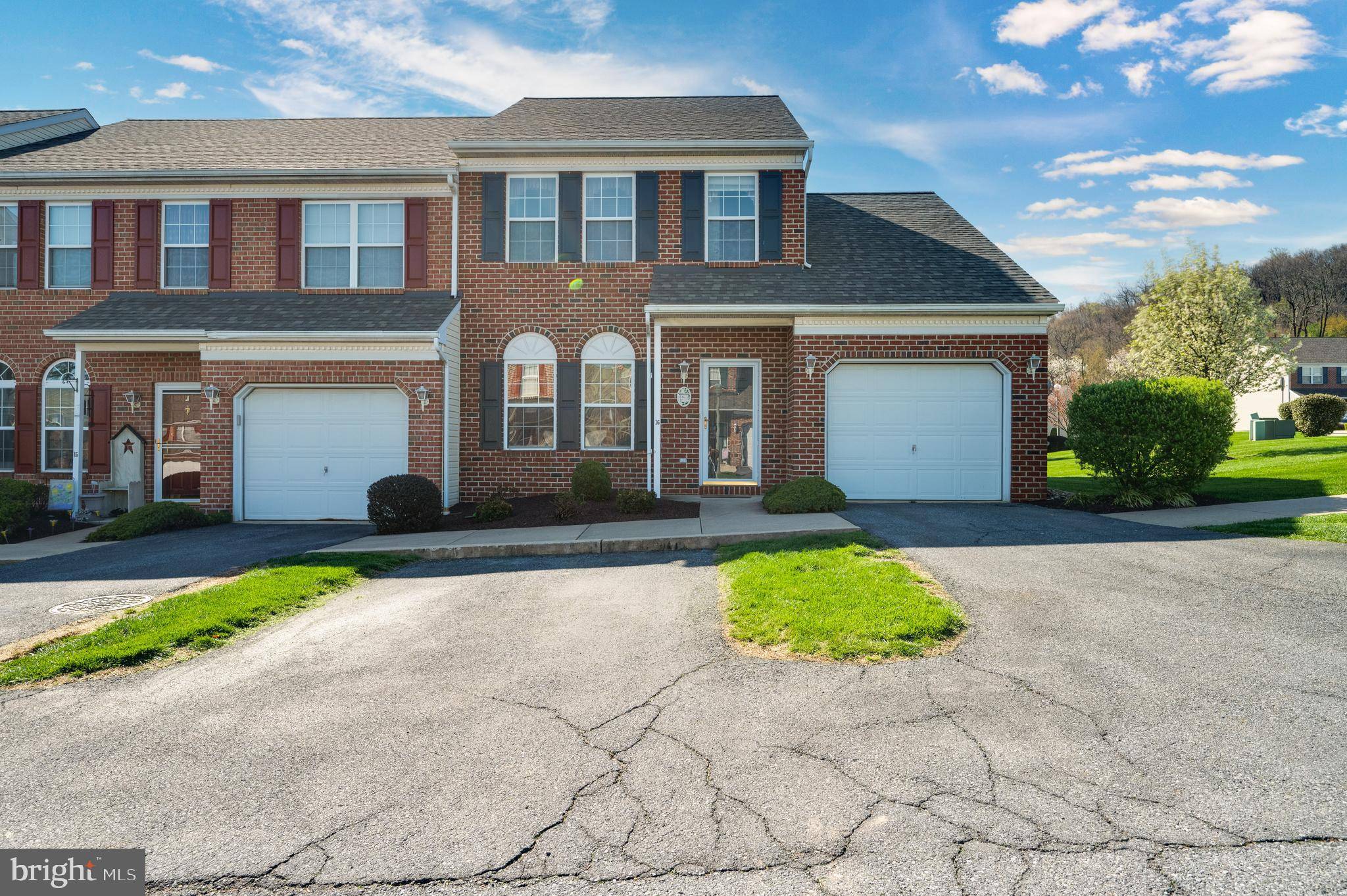 Reading, PA 19607,16 CREIGHTON CIR