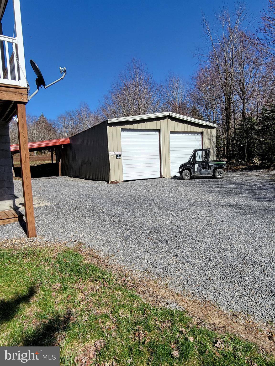 Mount Storm, WV 26739,460 LAKE RIDGE LN