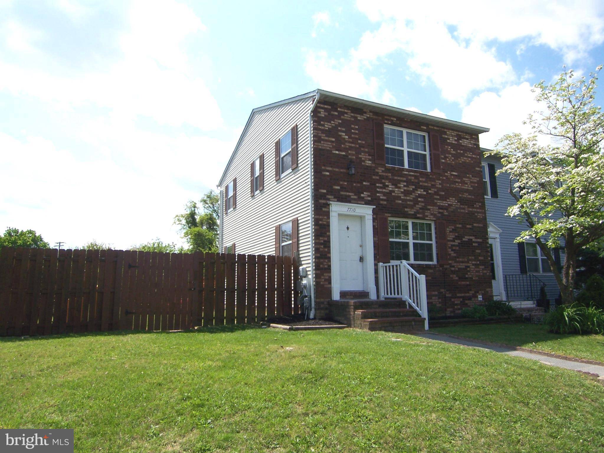 Pasadena, MD 21122,7710 MOONFALL CT