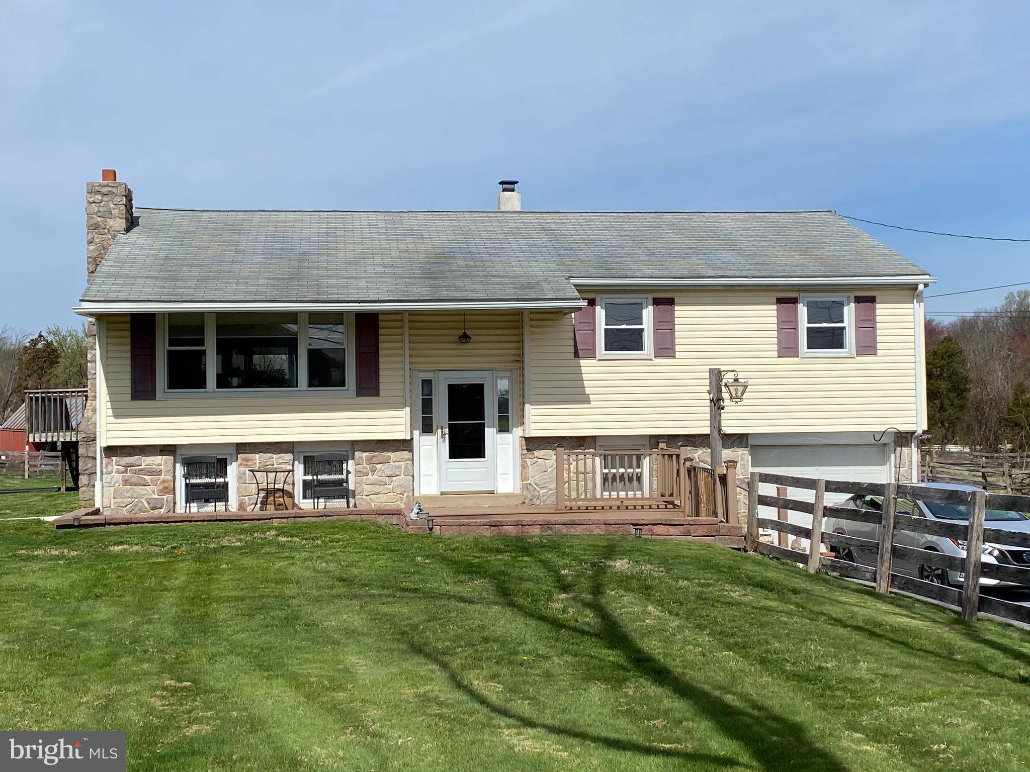 Schwenksville, PA 19473,371 NEIFFER RD