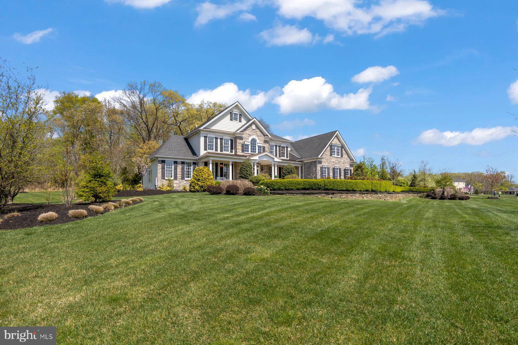 Cream Ridge, NJ 08514,18 WEATHERVANE CIR