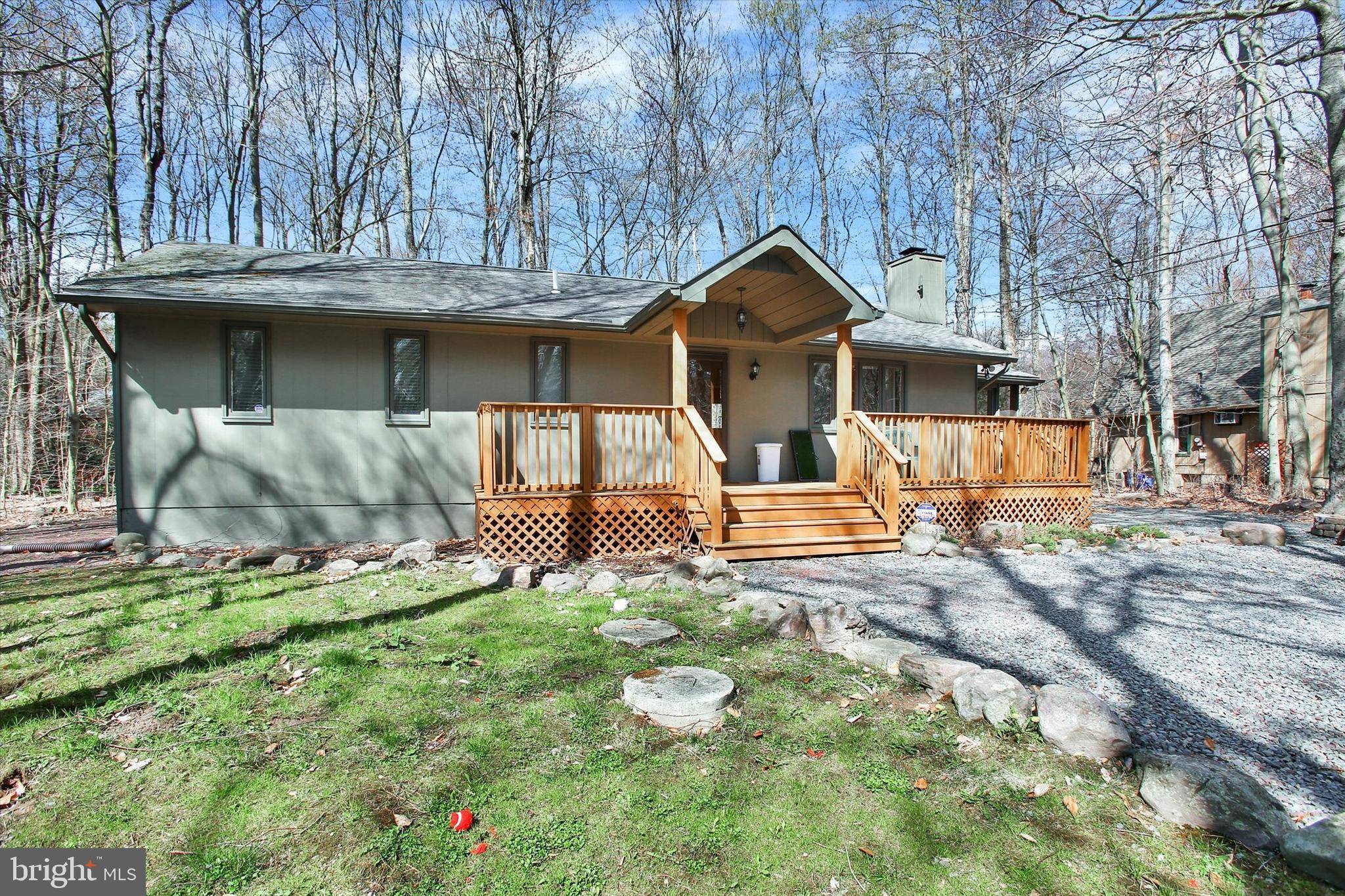 Pocono Pines, PA 18350,171 SWEET BRIAR RD