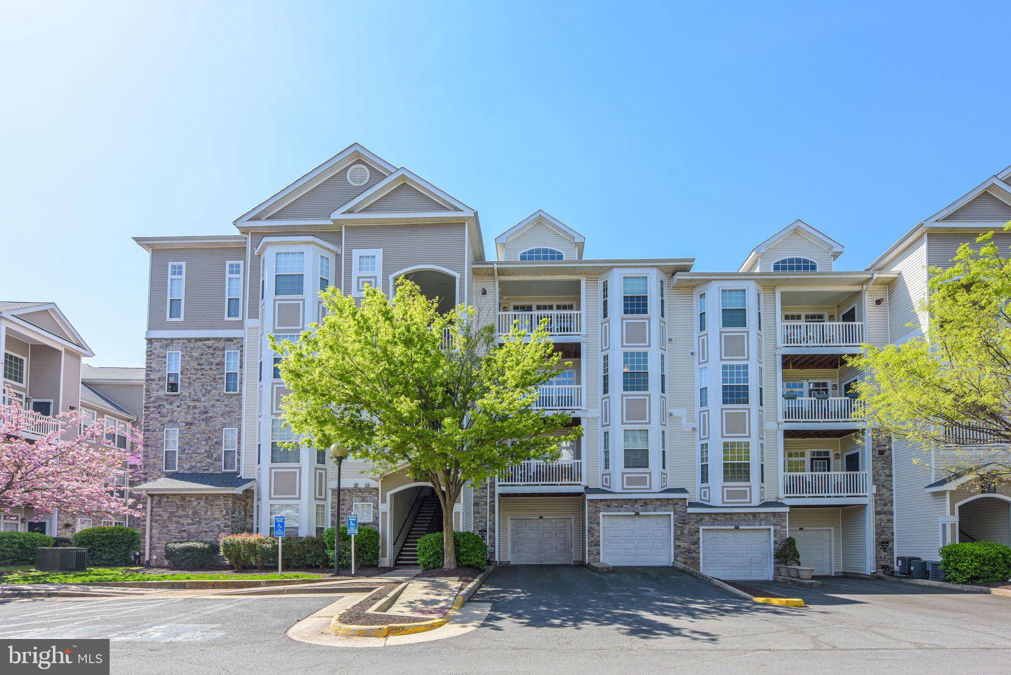 Leesburg, VA 20175,506 SUNSET VIEW TER SE #302