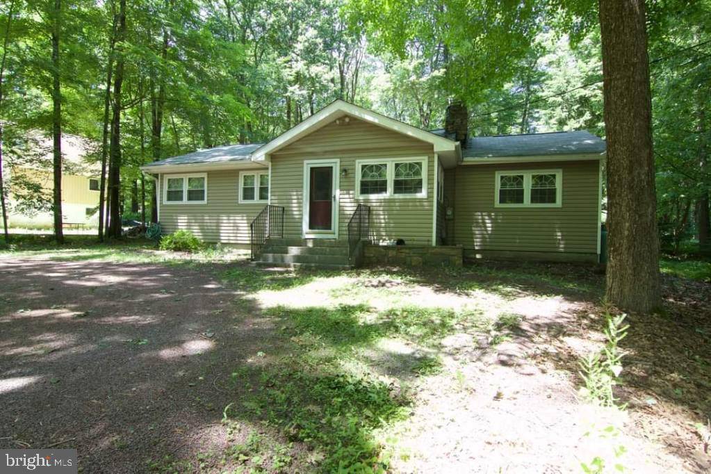 Pocono Lake, PA 18347,113 MARTHAS LN