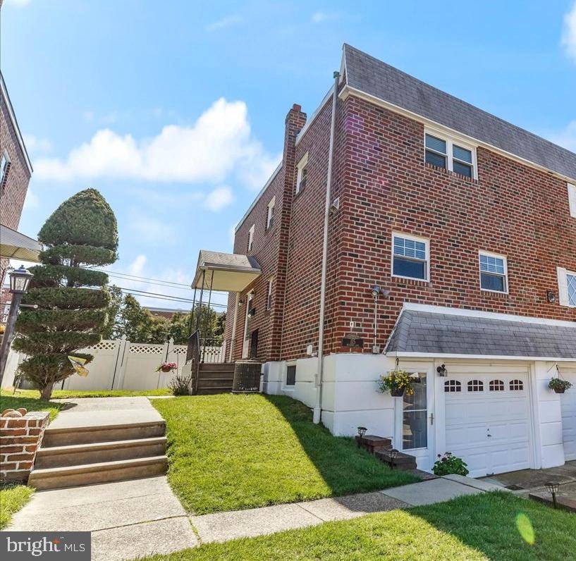 Philadelphia, PA 19154,115 MEADOW LN