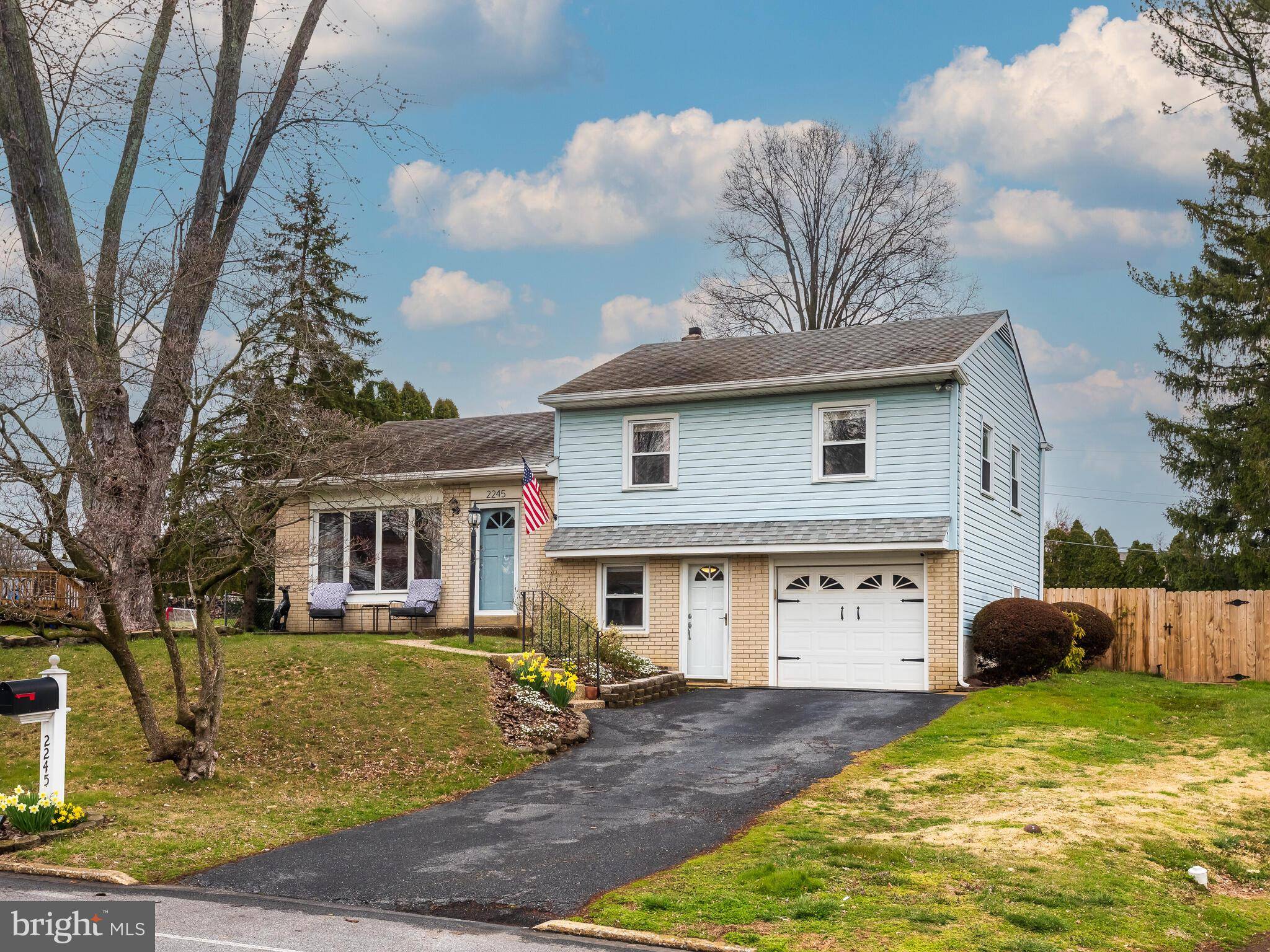 Boothwyn, PA 19061,2245 E HELMS MANOR