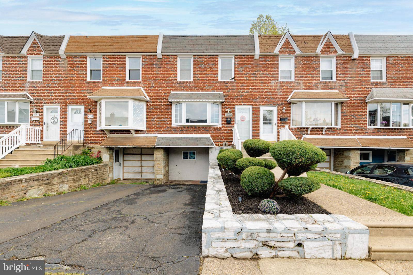 Philadelphia, PA 19154,4367 DEERPATH LN