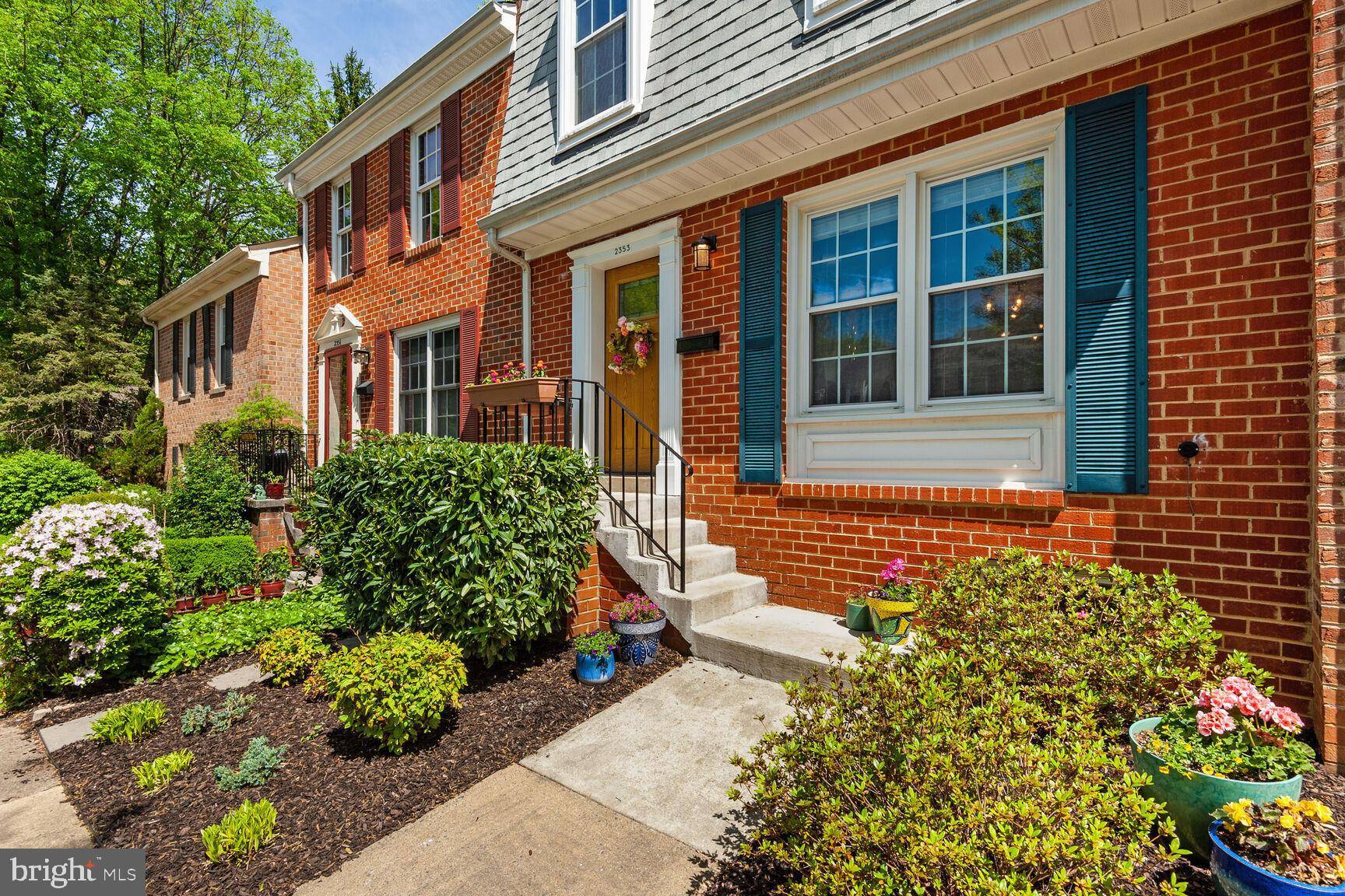 Reston, VA 20191,2353 HORSEFERRY CT