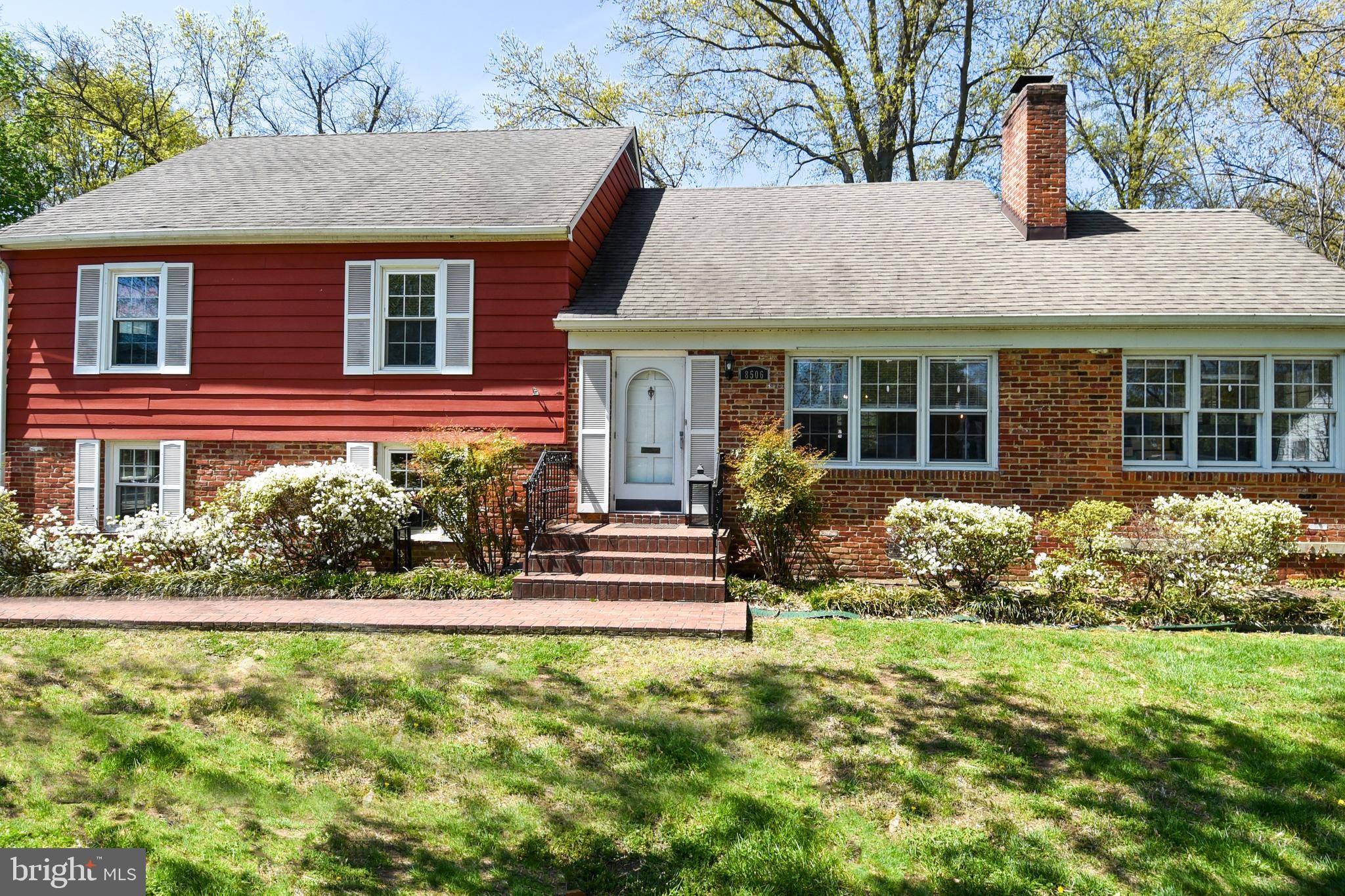 Alexandria, VA 22308,8506 CROWN PL