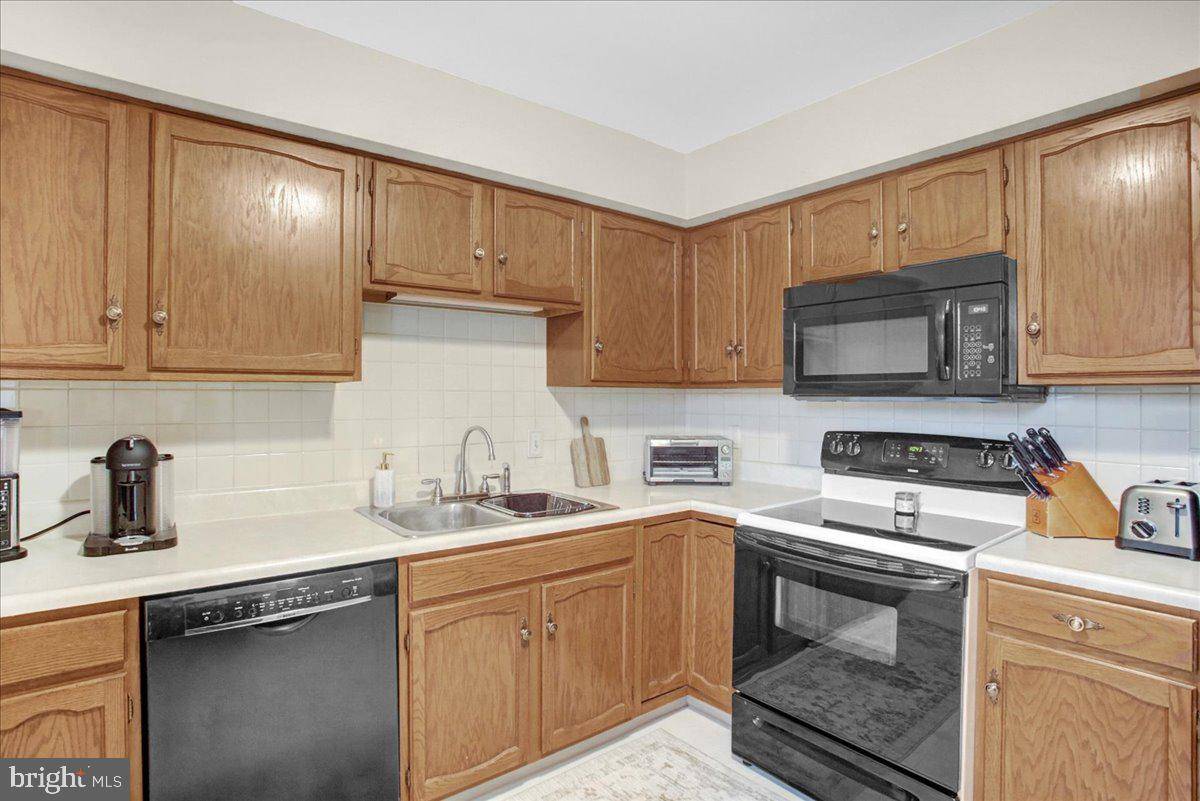 Wyomissing, PA 19610,116 VALLEY GREENE CIR