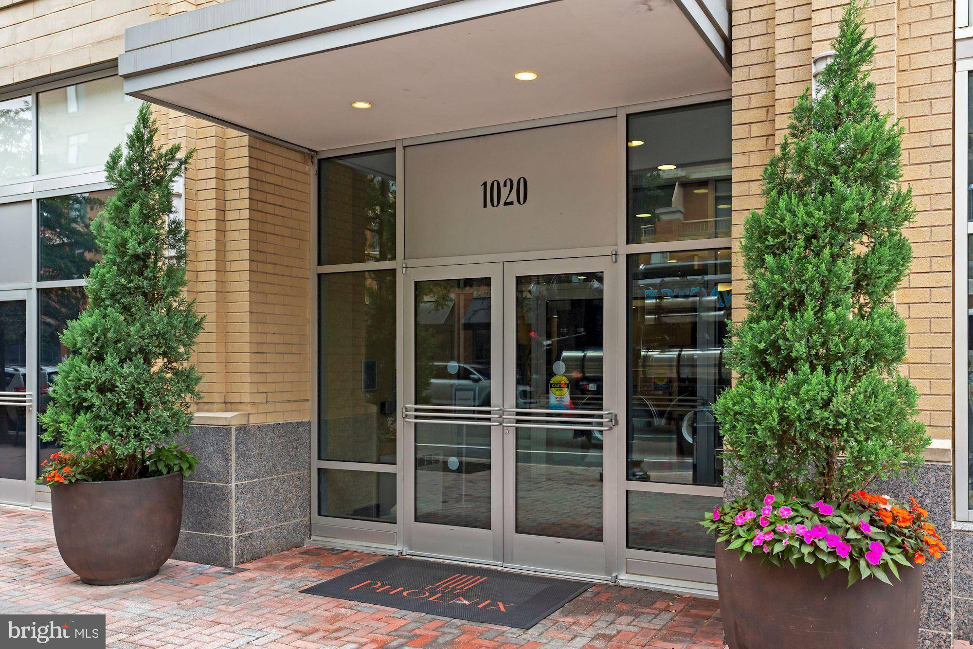 Arlington, VA 22201,1020 N HIGHLAND ST #713