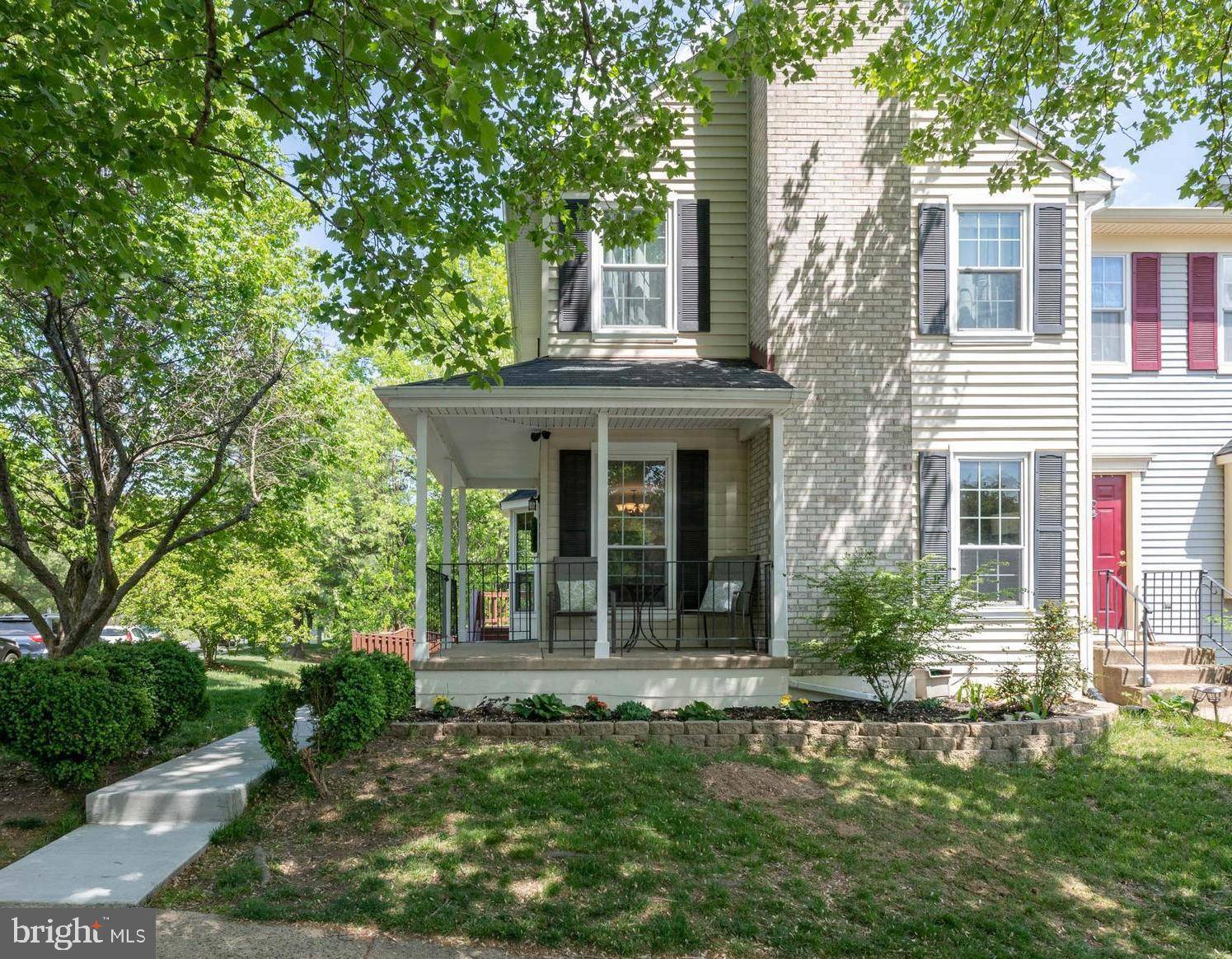 Centreville, VA 20121,13680 BARREN SPRINGS CT