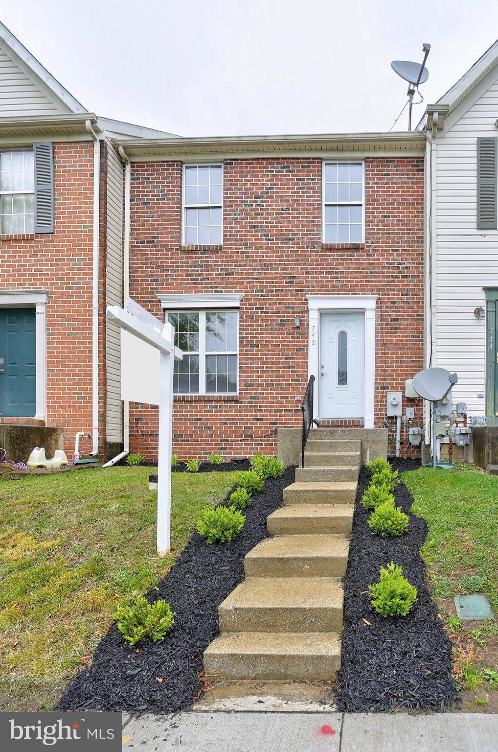 Dundalk, MD 21222,742 VILLAGER CIRCLE