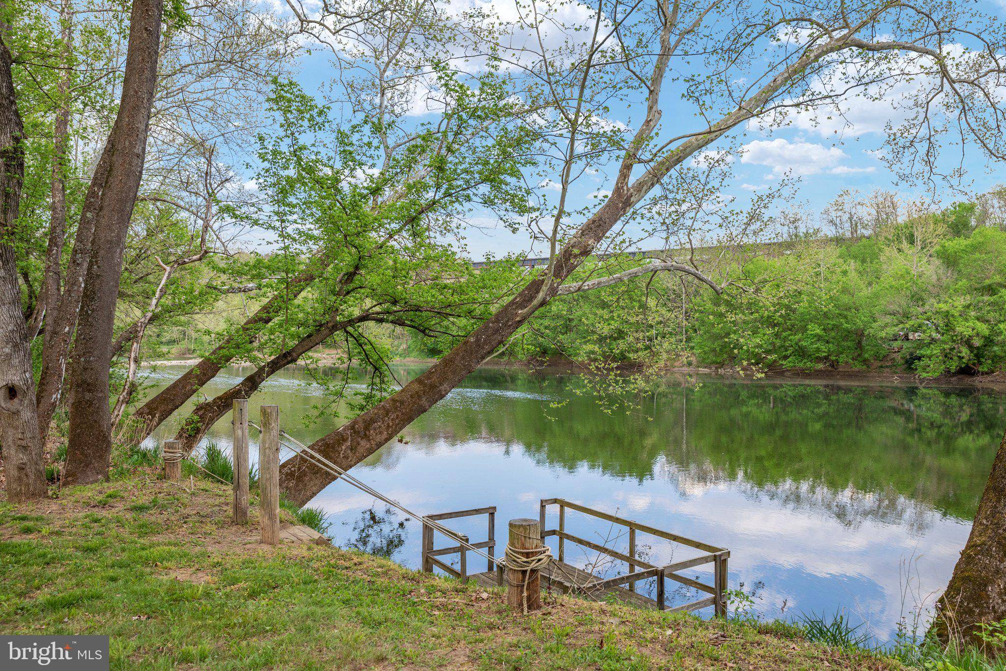 Luray, VA 22835,6321 PAGE VALLEY RD