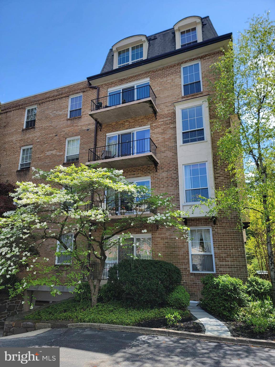 Haverford, PA 19041,264 MONTGOMERY AVE #205