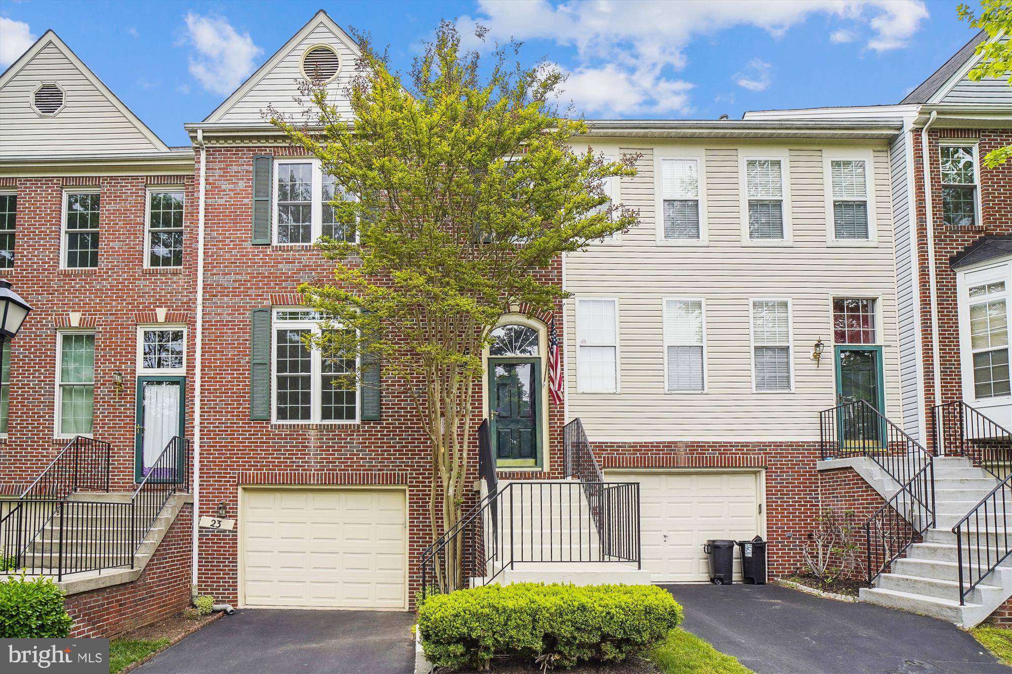 Montgomery Village, MD 20886,23 BATTERY BEND CT