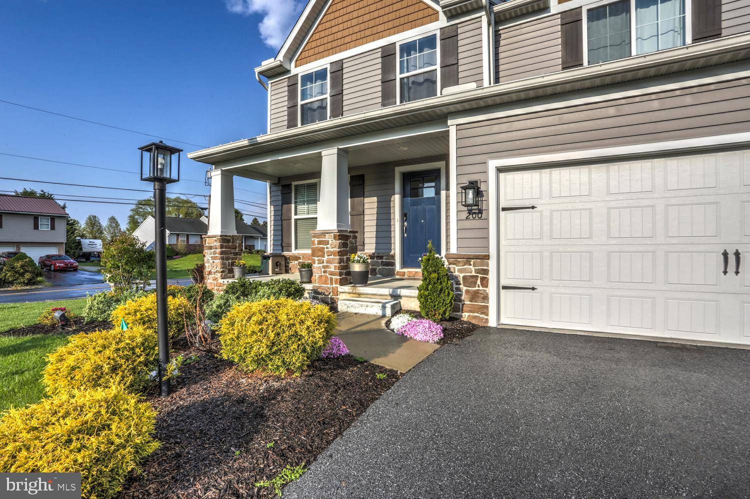 New Holland, PA 17557,200 JARED WAY