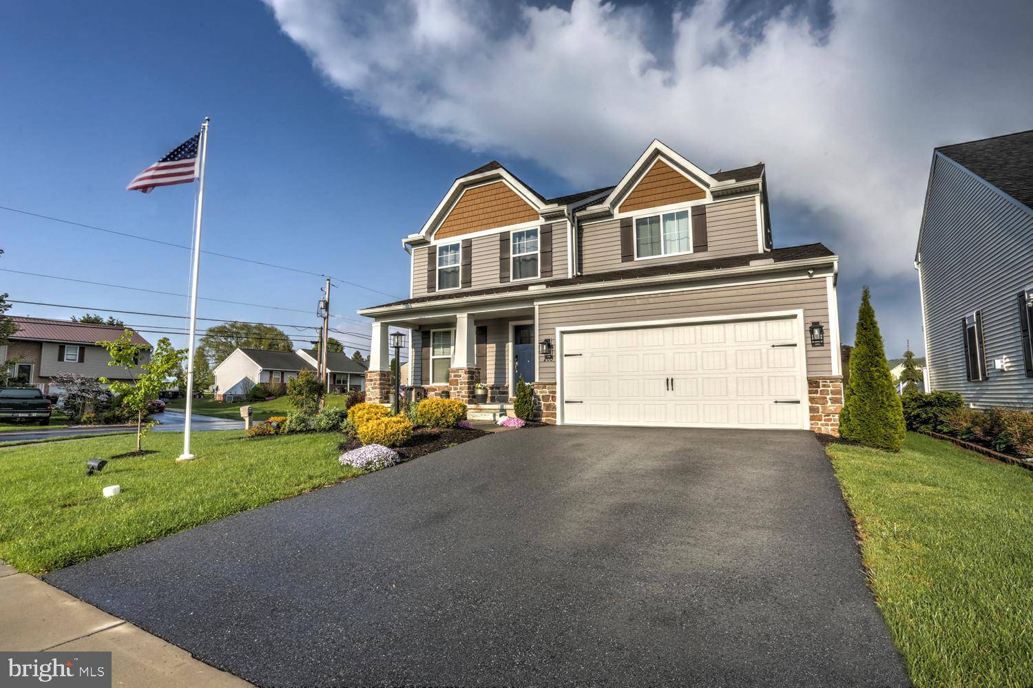 New Holland, PA 17557,200 JARED WAY