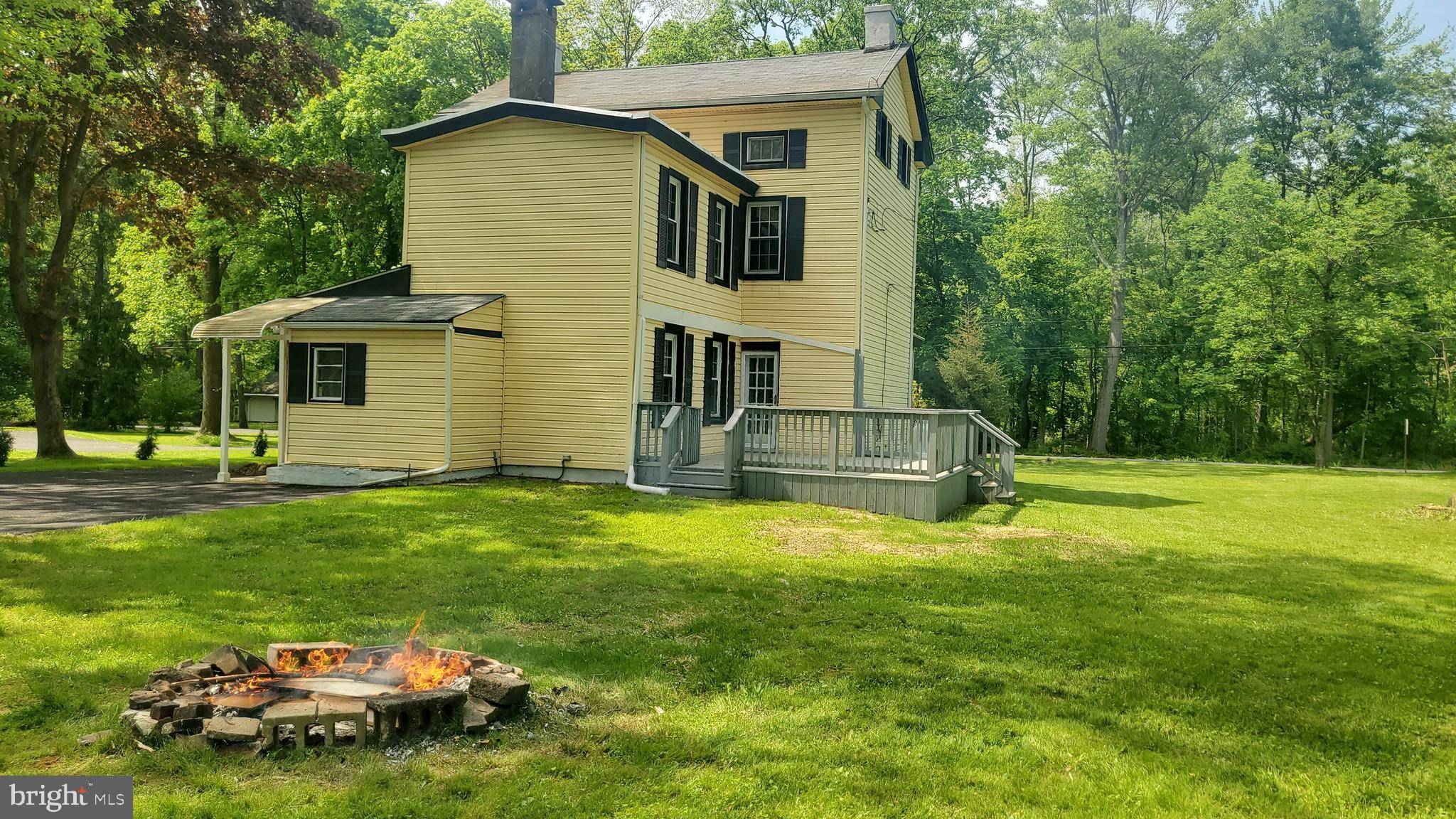 Doylestown, PA 18901,345 N SHADY RETREAT RD