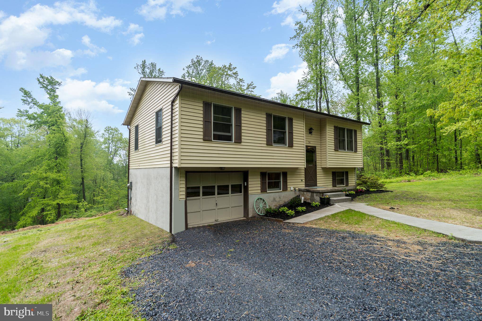 Fairfield, PA 17320,54 RIDGE TRL