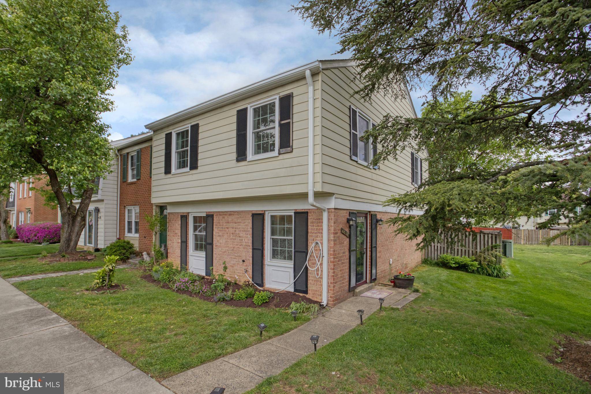 Alexandria, VA 22310,6634 DEER GAP CT